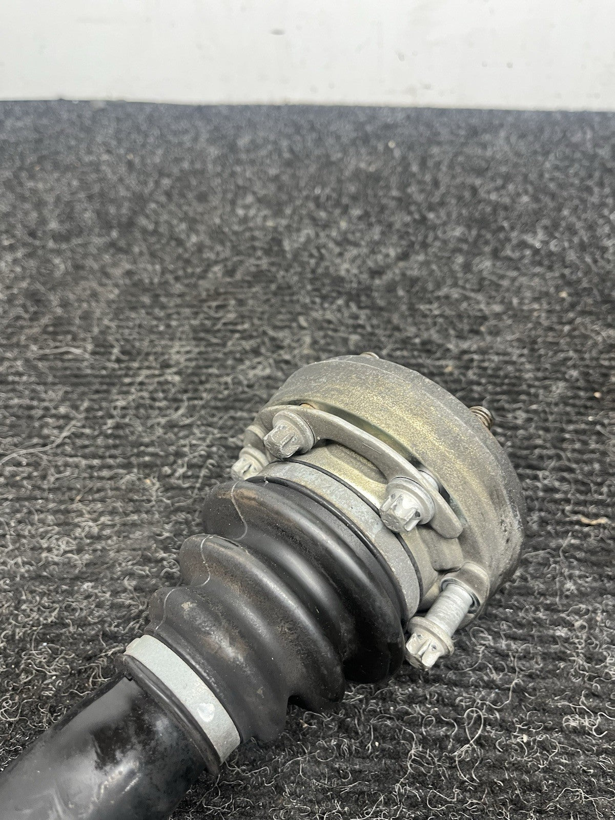 ☑️ 07-13 OEM BMW E82 E90 E92 DCT / MT Rear Right Axle Output Half Shaft Assembly