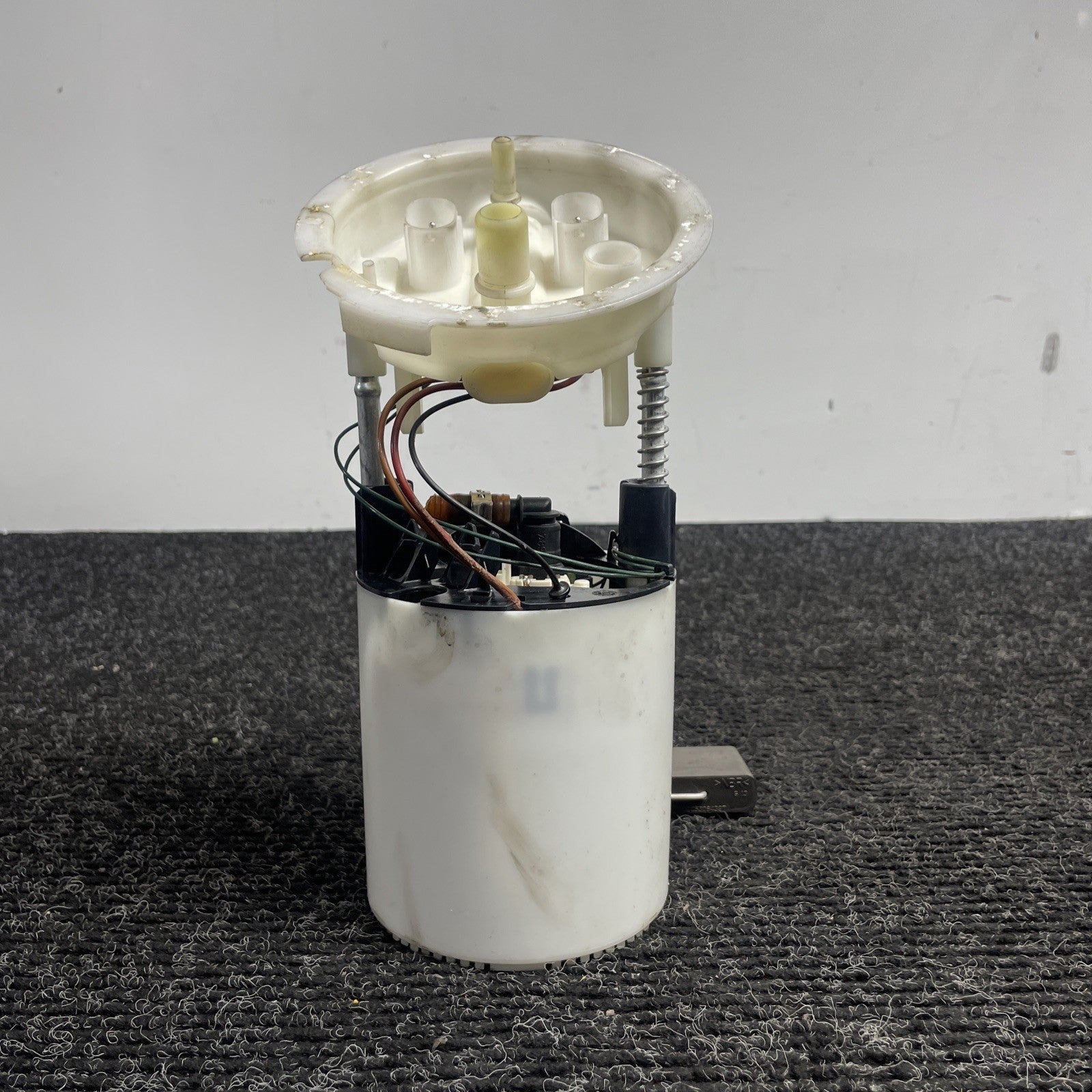 ☑️ 06-13 BMW E82 E88 E90 E91 E92 E93 128I 135I 328I 335I Fuel Pump Sending OEM