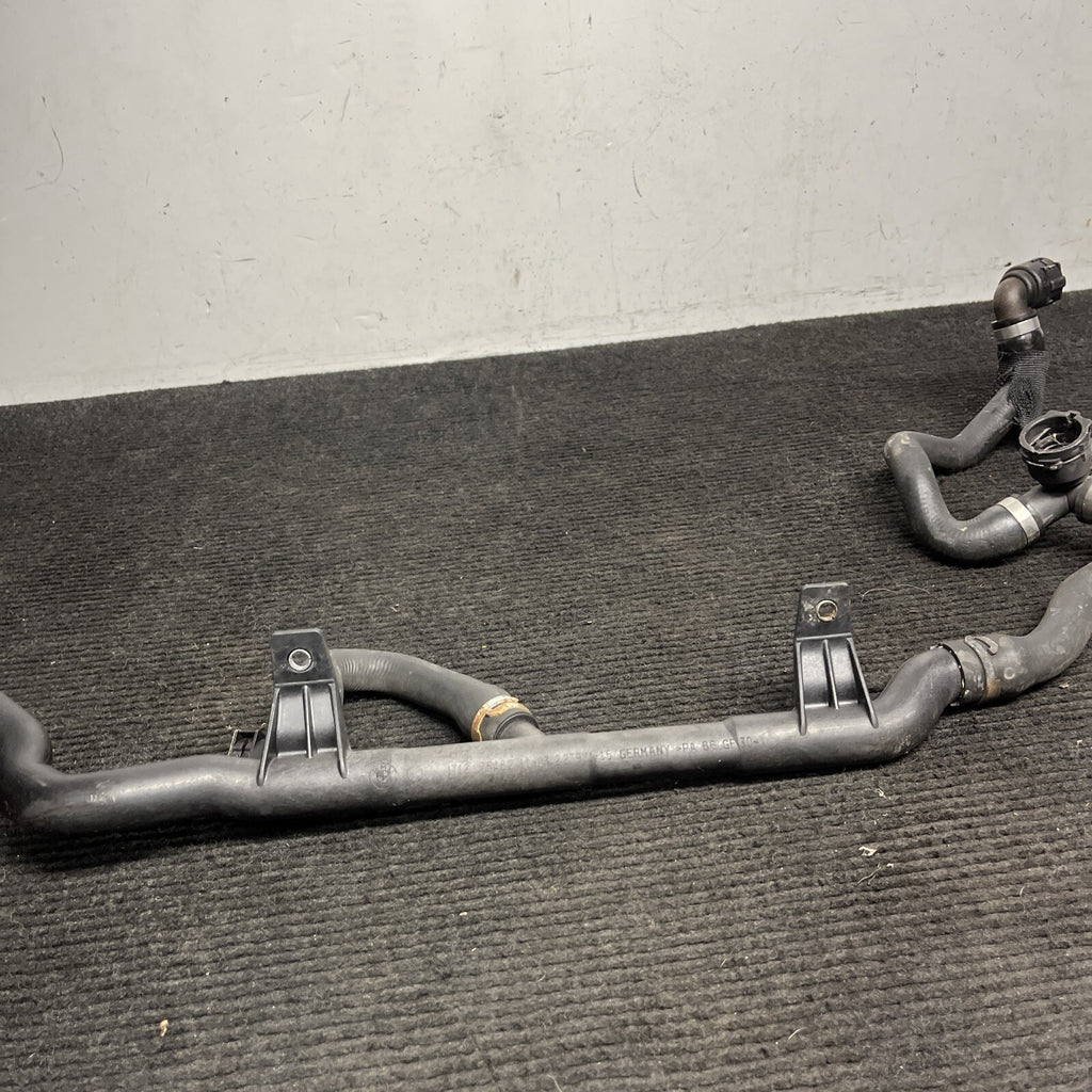 ☑️ 09-16 OEM BMW E89 Z4 35i DCT Radiator N54 Engine Coolant Pipe Hose Lower