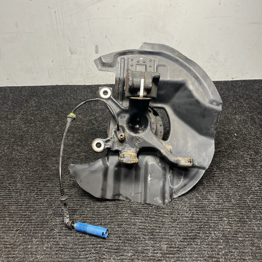 ☑️03-06 OEM BMW E46 330i 330Ci RWD Front Left Driver Spindle Hub Carrier Knuckle