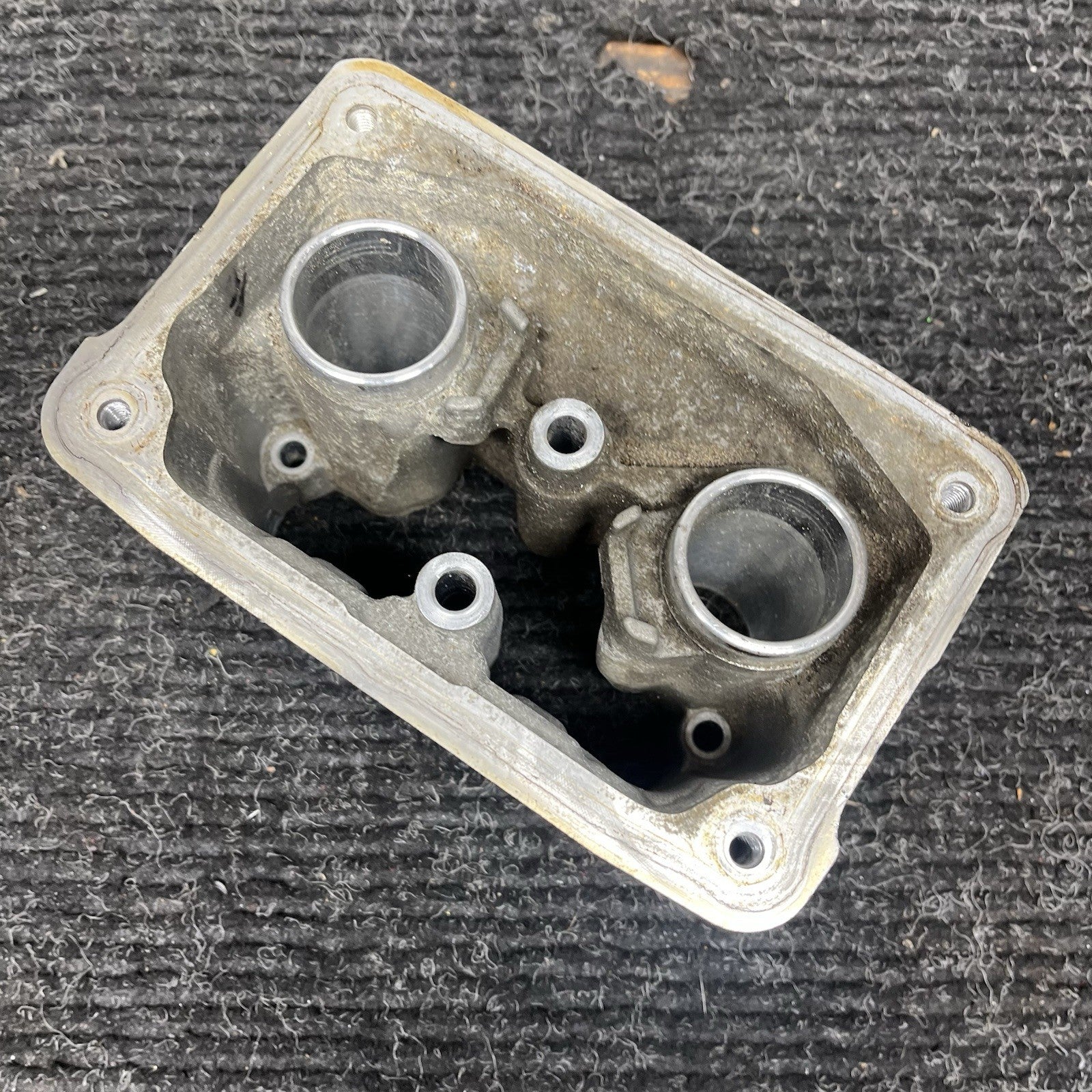 ☑️ OEM BMW E82 E92 F30 F32 F80 F82 Engine N55 S55 Spark Plug Housing Recess
