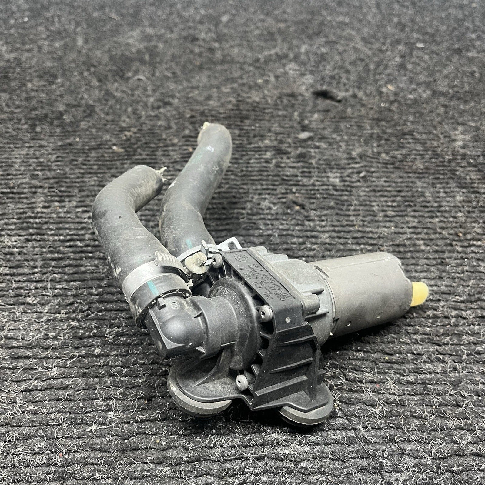 ☑️ 08-13 BMW E90 E92 E93 M3 335d Auxiliary Aux Water Pump Unit 8369806 OEM