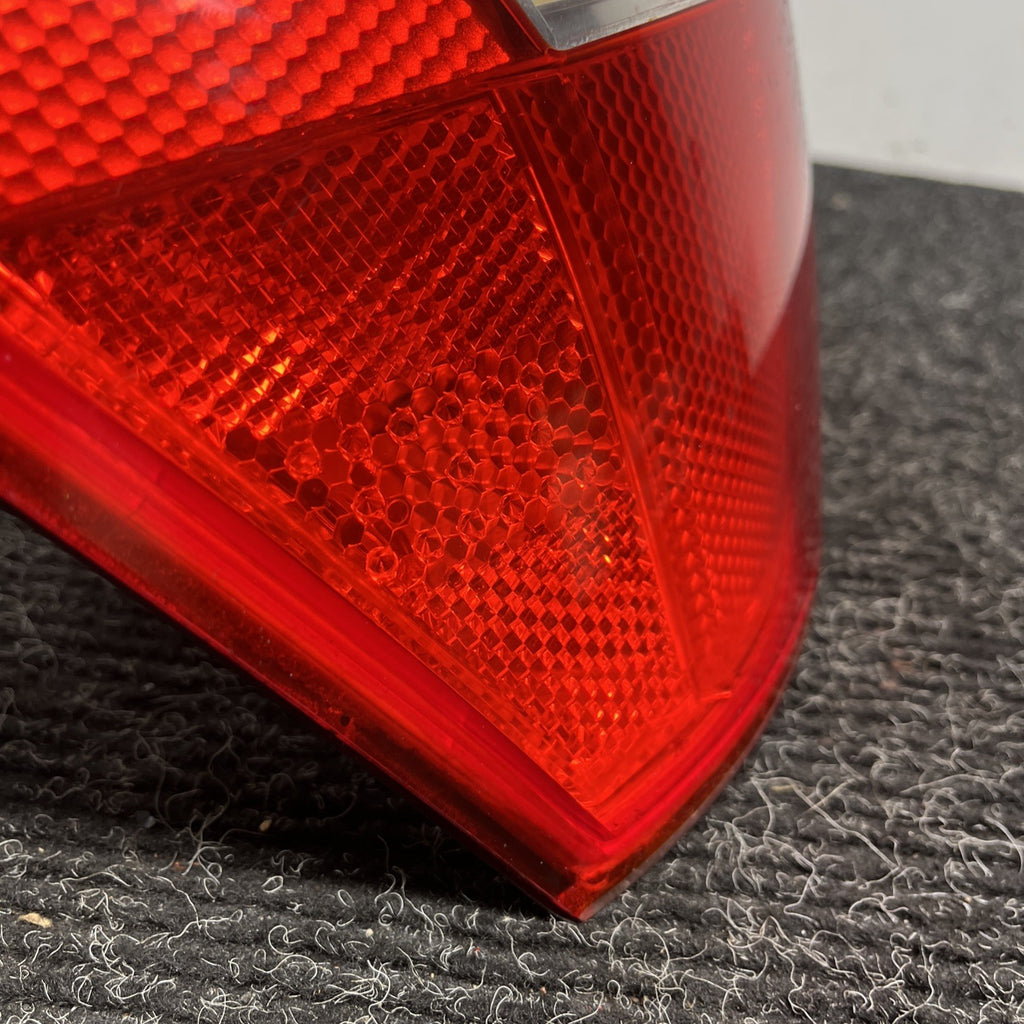 ☑️ 2002-2005 Audi A4 S4 Sedan 4 Door Left Driver Side LH Tail Light OEM