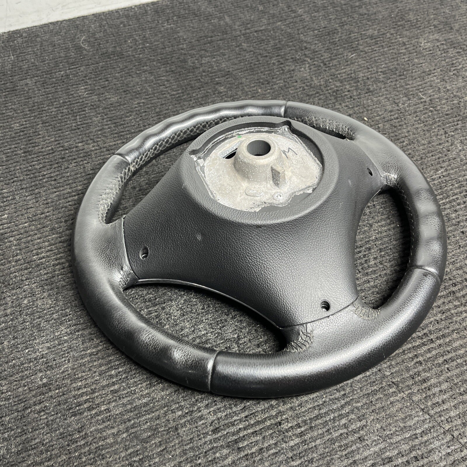 ☑️ 06-10 OEM BMW E92 E93 335 Sport Steering Wheel Black LEATHER w/ Manual