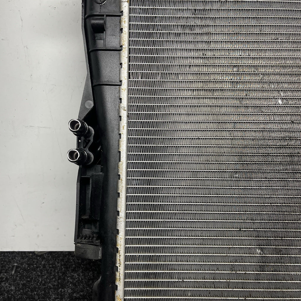 ☑️ BMW 330i 325i 323i E46 Engine Cooling Radiator 3.0L 6 Cylinder Fits 2001-2006