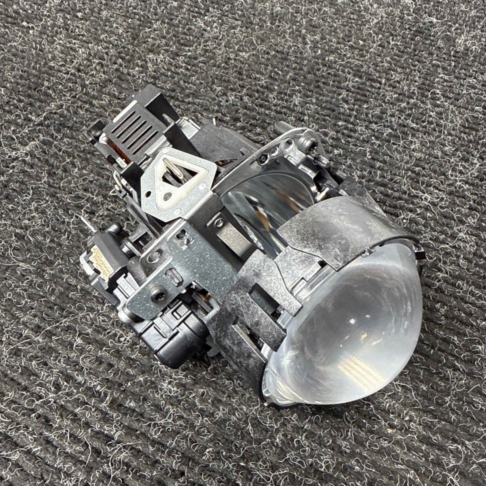 ☑️ 2009-2012 BMW E90 E91 328i 335i Left Xenon Headlight Projector OEM 65562500