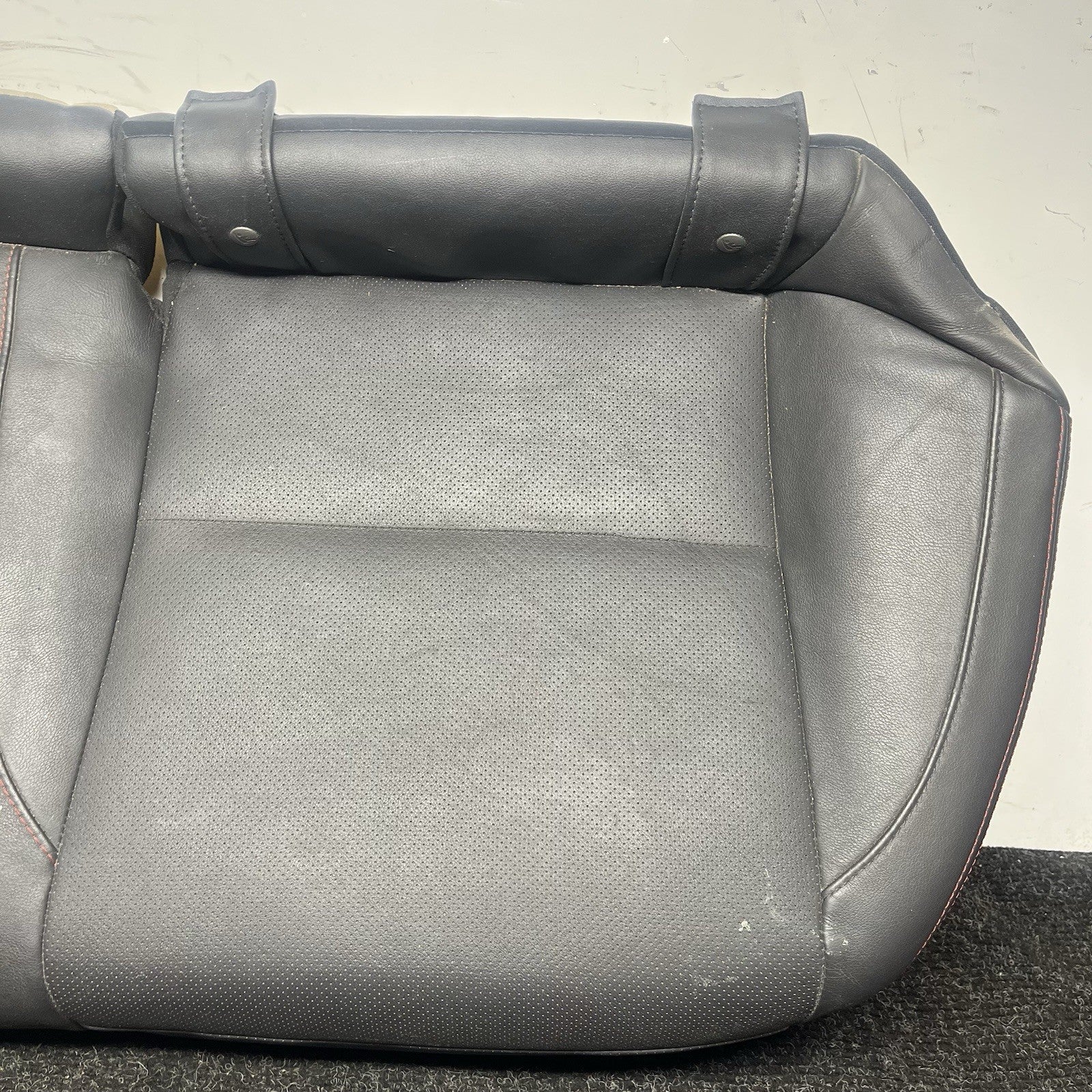 ☑️ 2015-2019 Subaru WRX Rear Lower Seat Cushion Limited Leather OEM 15-19