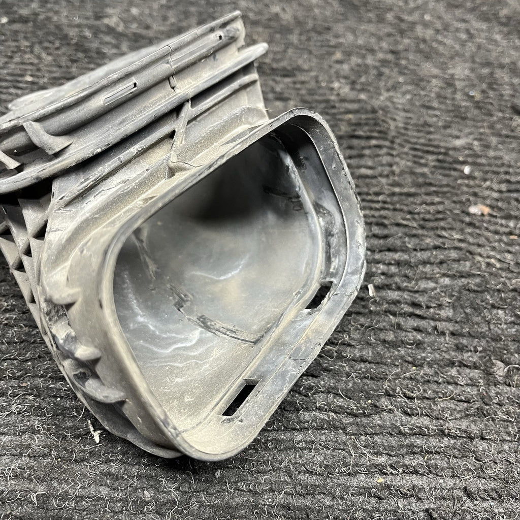 ☑️ 2011-2017 BMW 3 F30 F35 F31 Brake Air Duct 72336438 OEM