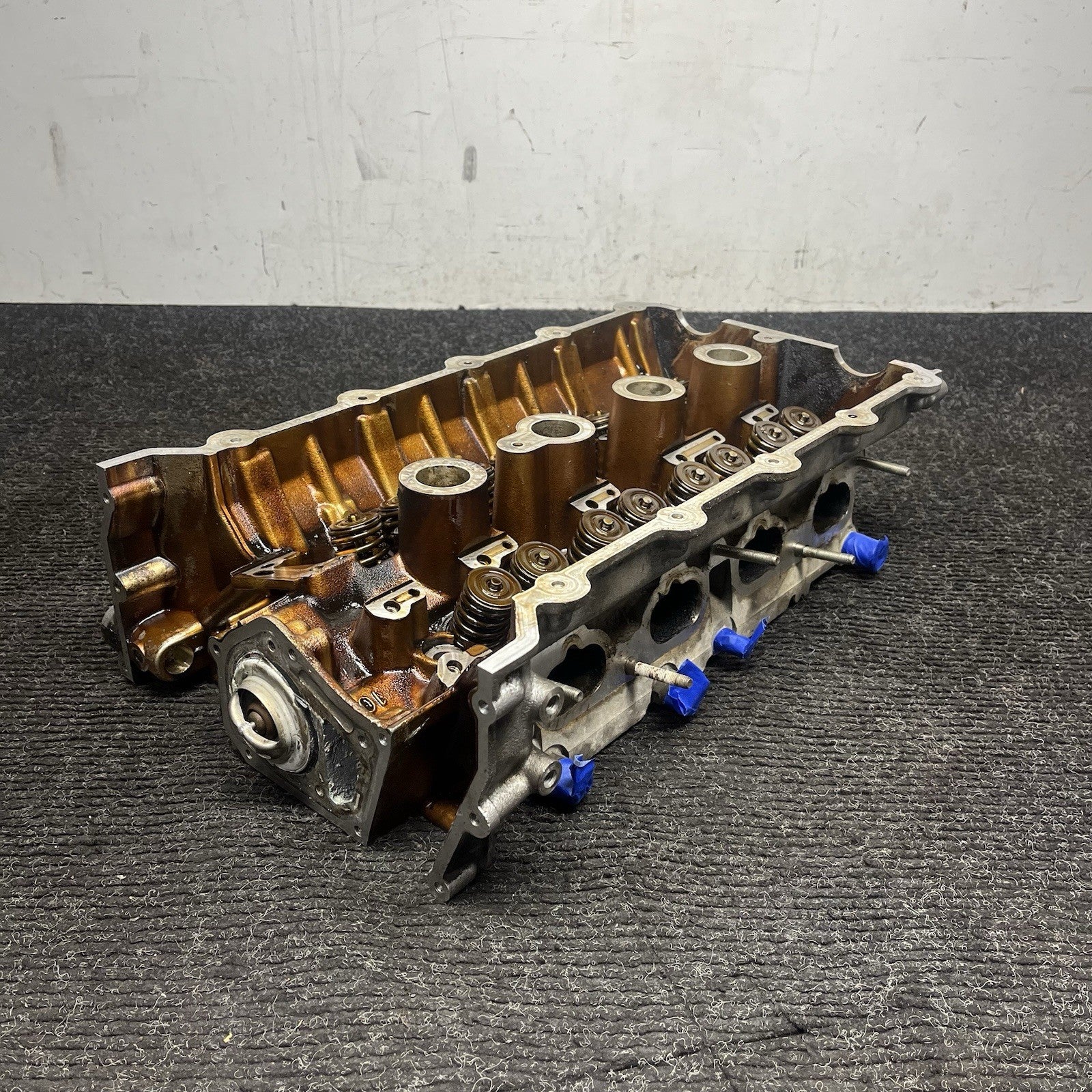☑️ BMW M42 Engine Cylinder Head 1721464
