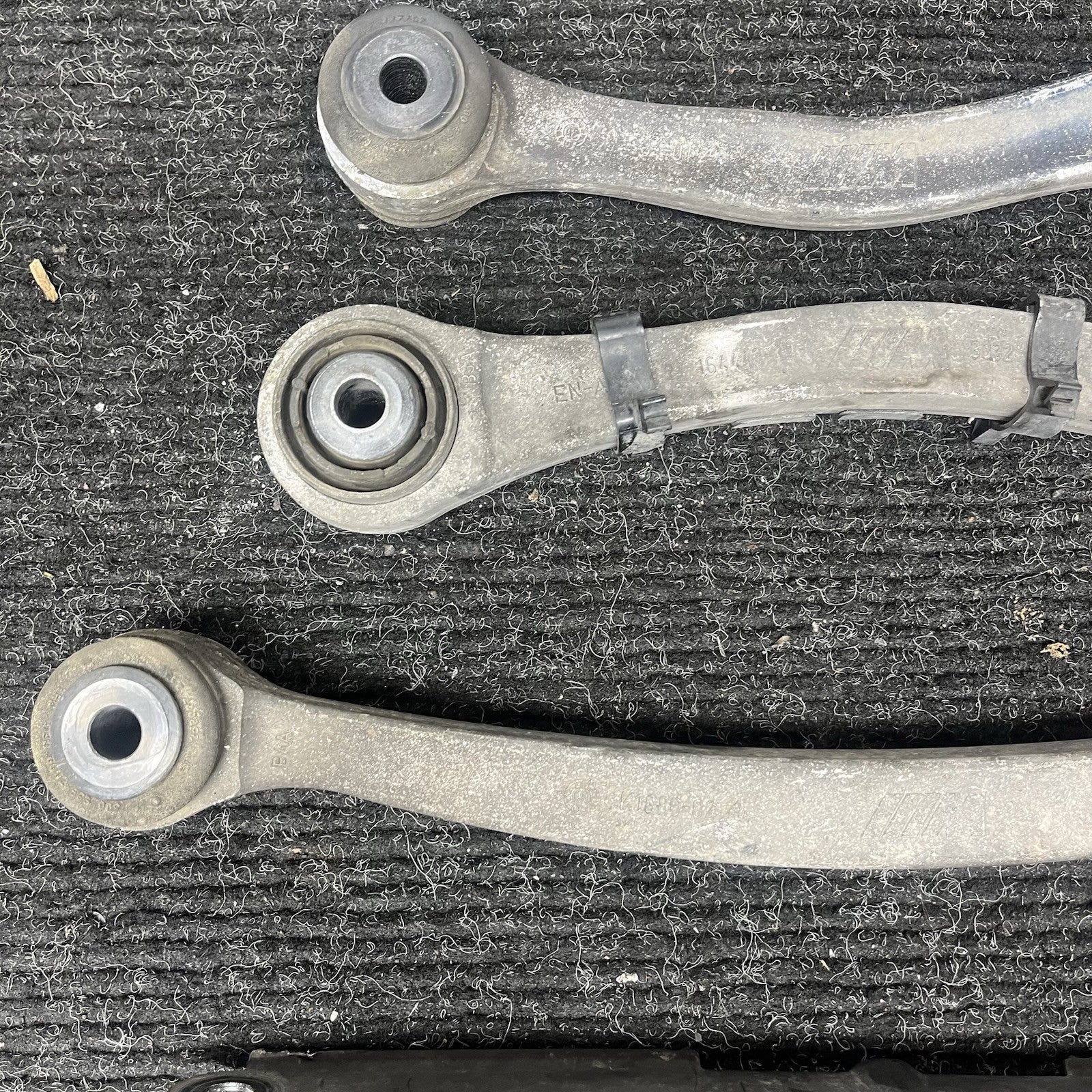 ☑️ 08-13 OEM BMW M3 E90 E92 E93 M3 Rear Left Driver Tie Rod Control Arm SET