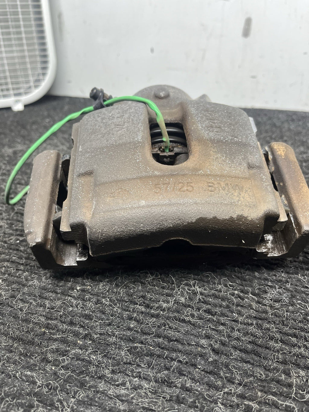 ☑️ 01-06 BMW E46 330i 330Ci RWD FRONT LEFT & RIGHT BRAKE CALIPER SET OEM