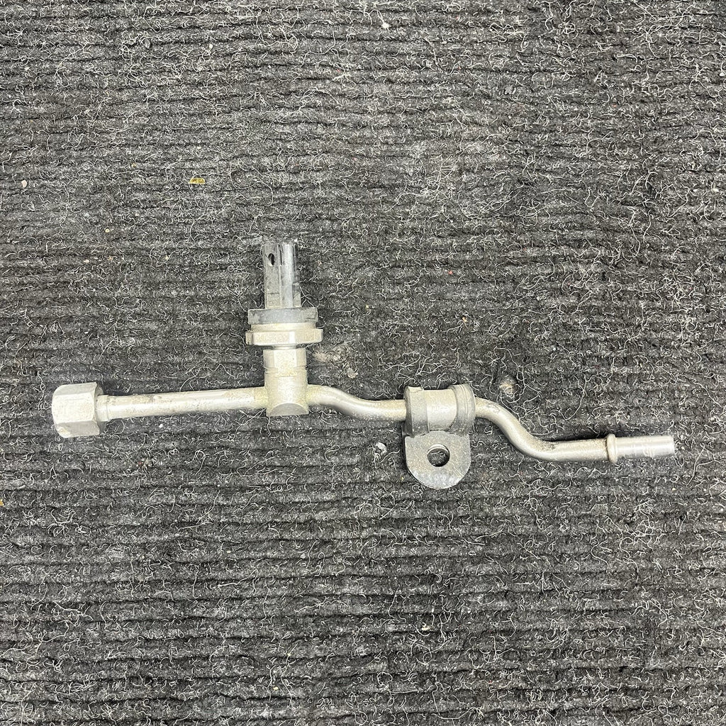 ☑️ 07-13 BMW E82 E90 E60 335I 535I N54 LOW PRESSURE FUEL SENSOR SUPPLY LINE PIPE