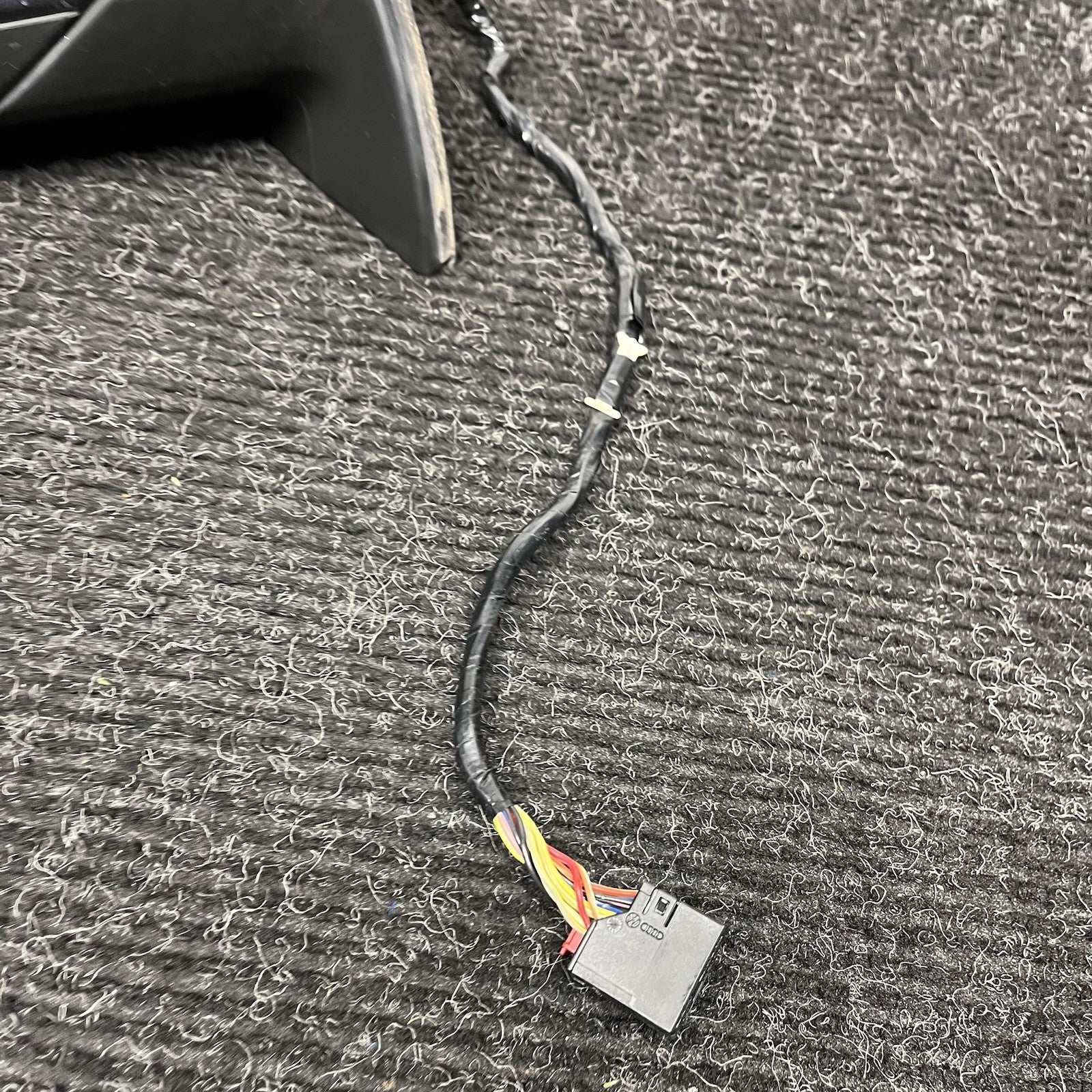 ☑️ 2010-2015 AUDI Q7 - RIGHT SIDE VIEW Mirror W/ Memory 4L1857410CH Deep Black