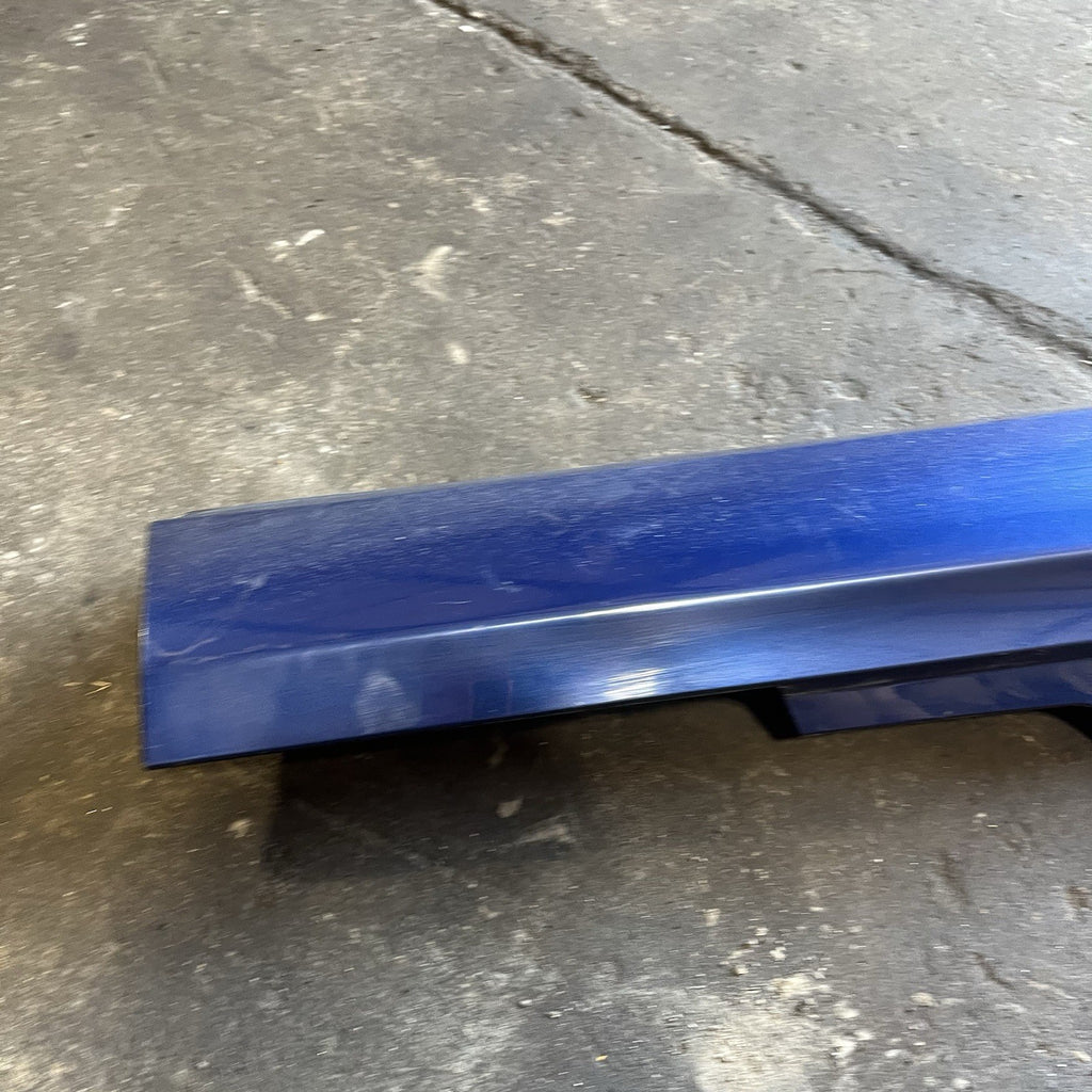 ☑️ 07-13 OEM BMW E92 E93 328 335 Passenger Side Skirt Rocker Panel Lemans Blue