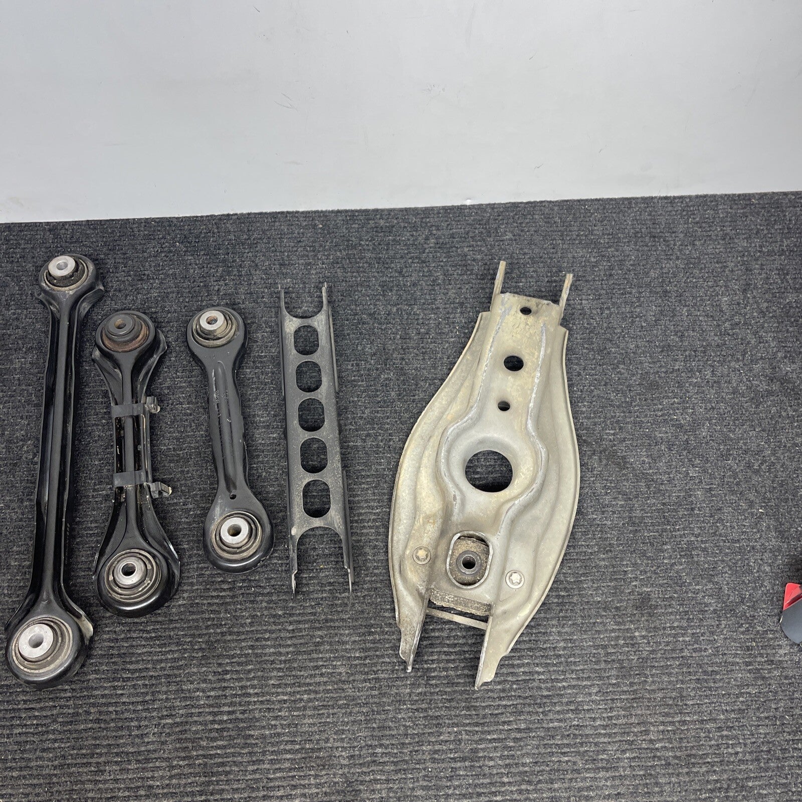 ☑️ OEM BMW E82 E90 E92 Rear Left Lower Upper Suspension Control Arm Wishbone SET