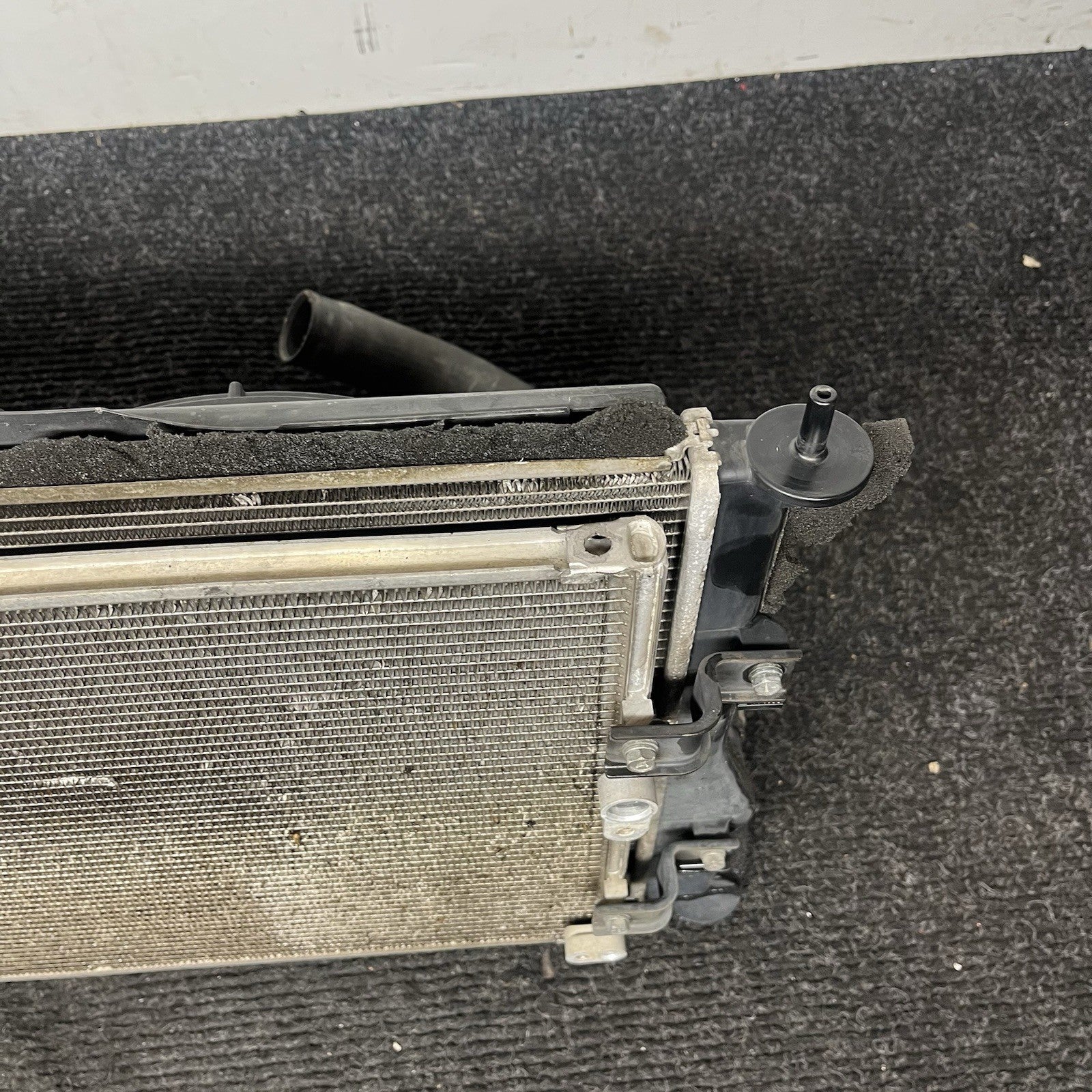 ☑️ 13-20 SUBARU BRZ RADIATOR CONDENSER FAN ASSEMBLY 45111CA000 OEM