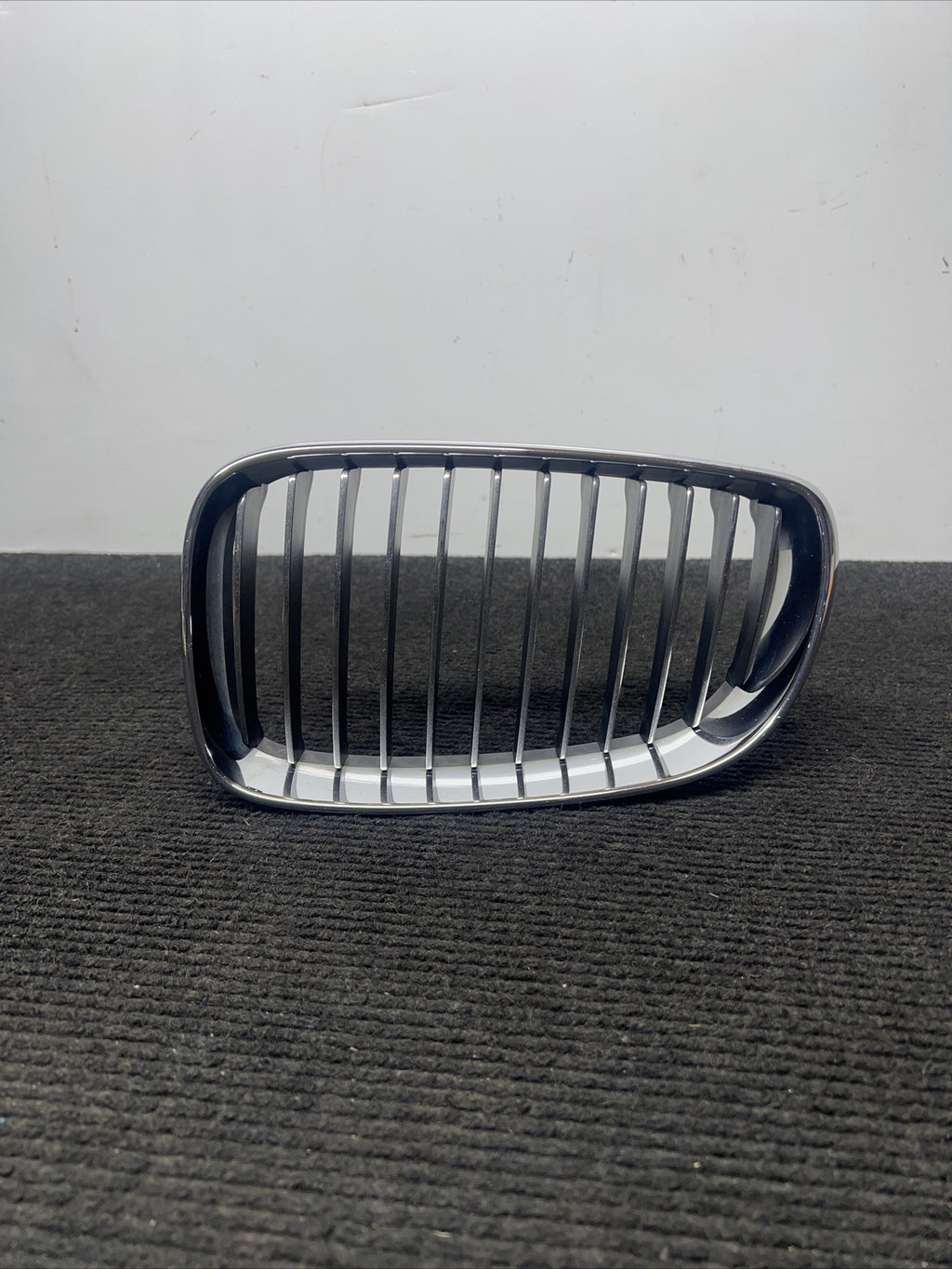 ☑️ Front Left Bumper Kidney Grille Chrome OEM BMW E82 E88 128i 135i 2008-2013