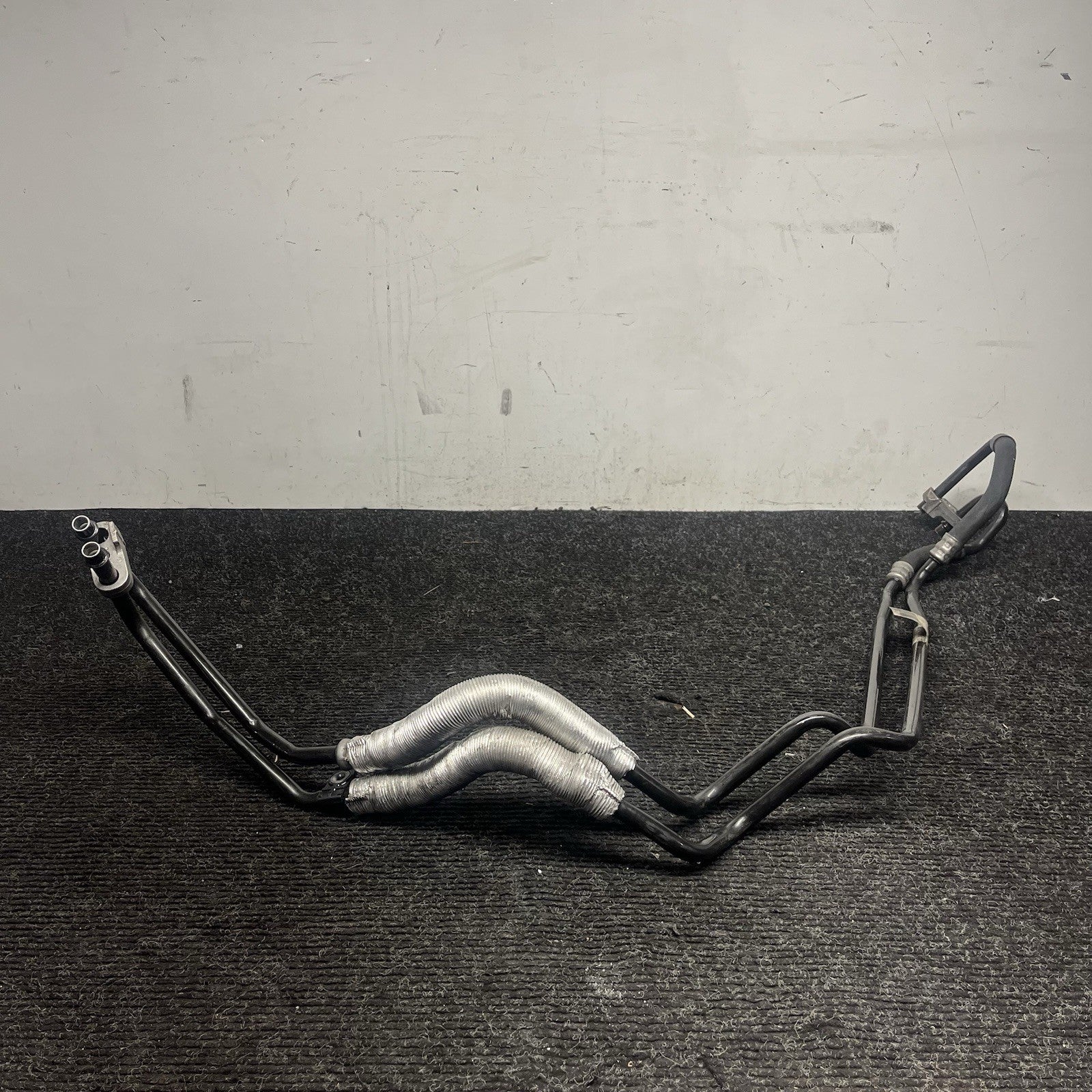 ☑️08-13 OEM BMW E90 E92 E93 M3 DCT Transmission Oil Cooler Pipe Line Flow Return