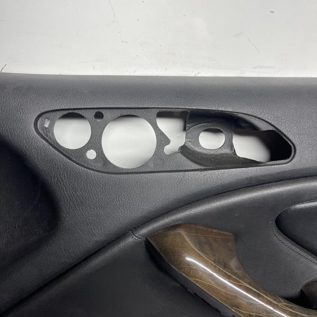 ☑️02-06 BMW E46 COUPE CONVERTIBLE PASSENGER RIGHT SIDE DOOR PANEL CARD BLACK OEM