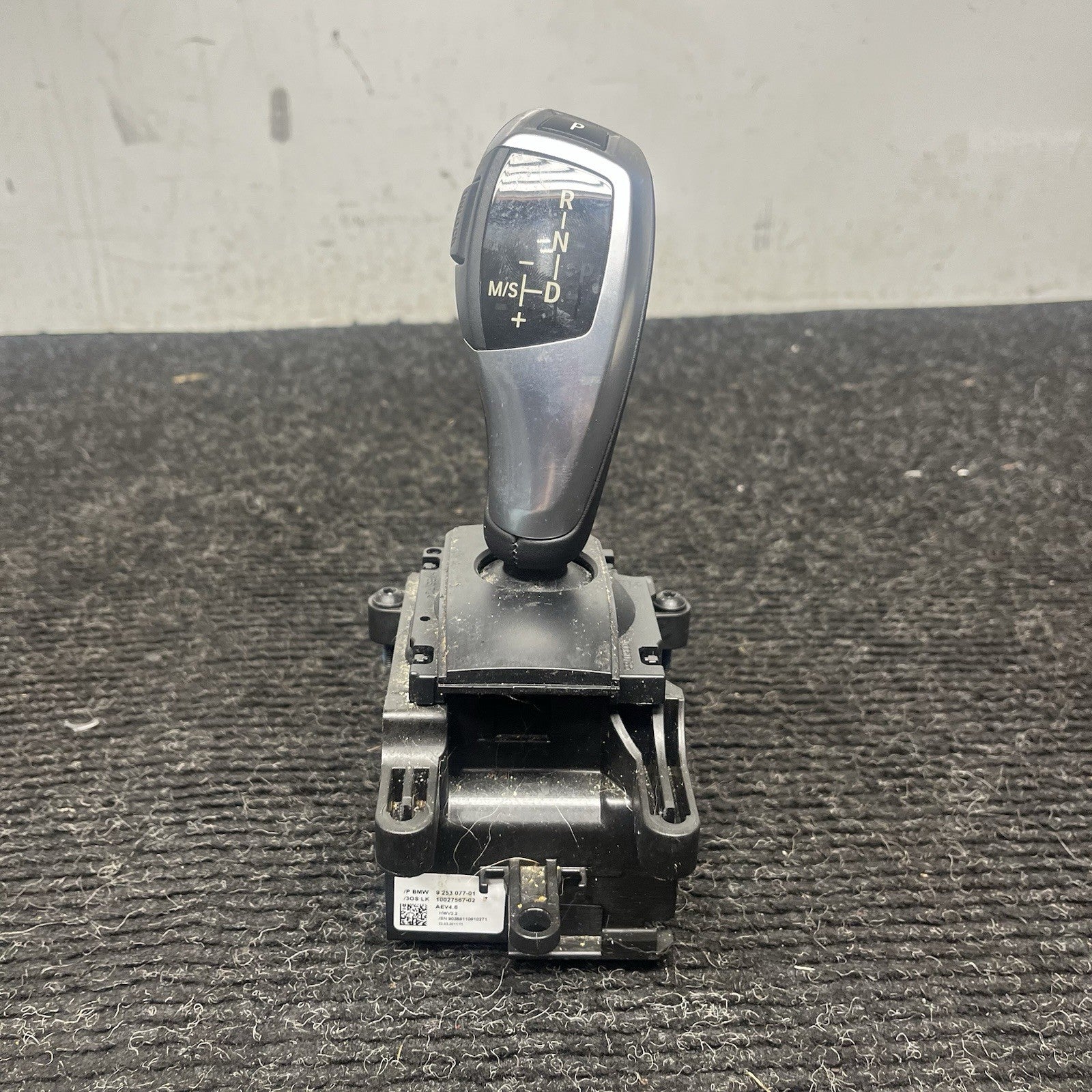 ☑️ 2011 BMW X3 Automatic Gear Shifter Lever Assembly OEM 9253077