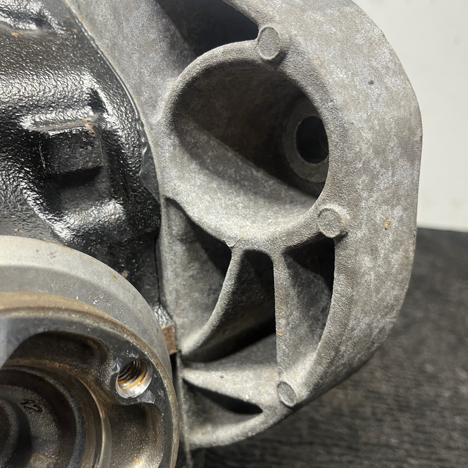 ☑️ 08-13 OEM BMW E82 135i DCT RWD Rear Axle Carrier Differential Ratio 2.56 69k