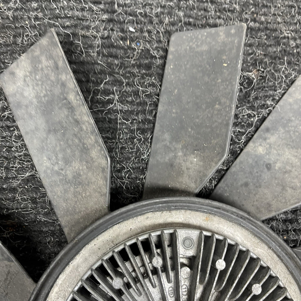 ☑️ BMW E30 3-Series Radiator Cooling Clutch Fan 1723362
