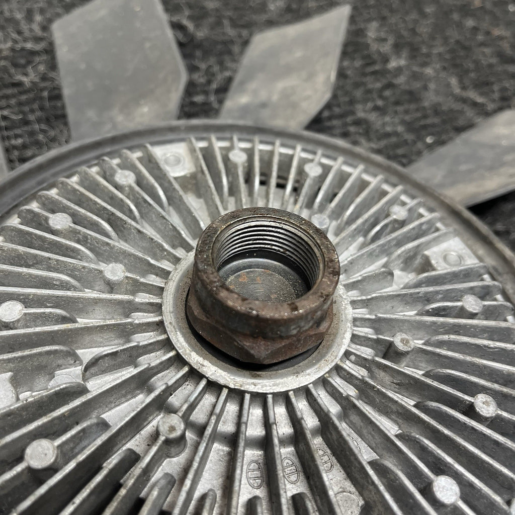 ☑️ BMW E30 3-Series Radiator Cooling Clutch Fan 1723362