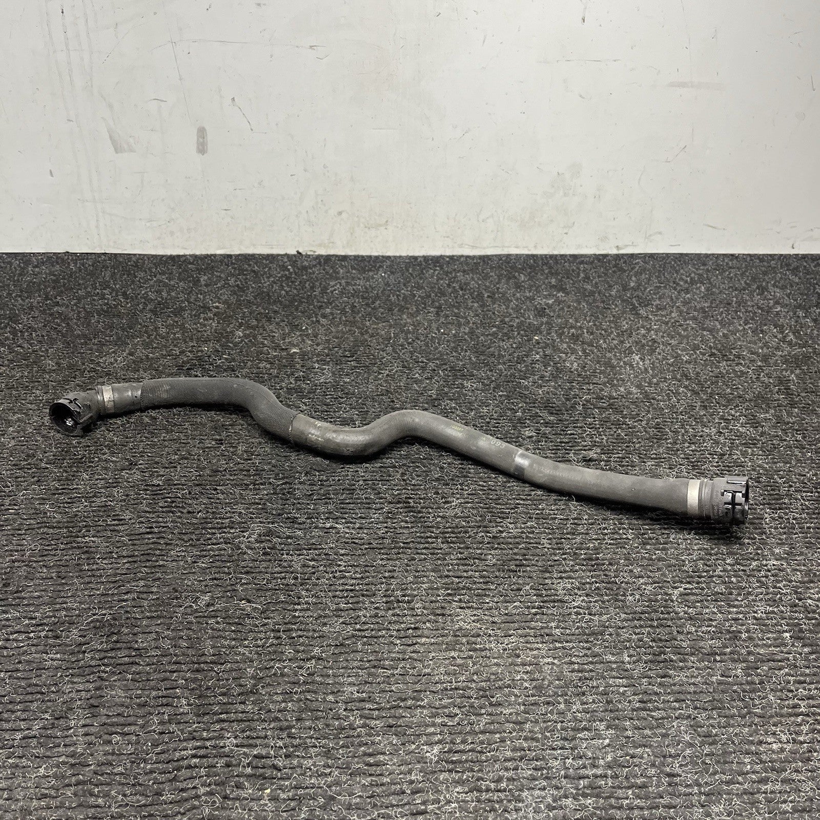 ☑️ 08-13 BMW E90 E92 E93 M3 HEATER COOLANT EXPANSION TANK RETURN HOSE