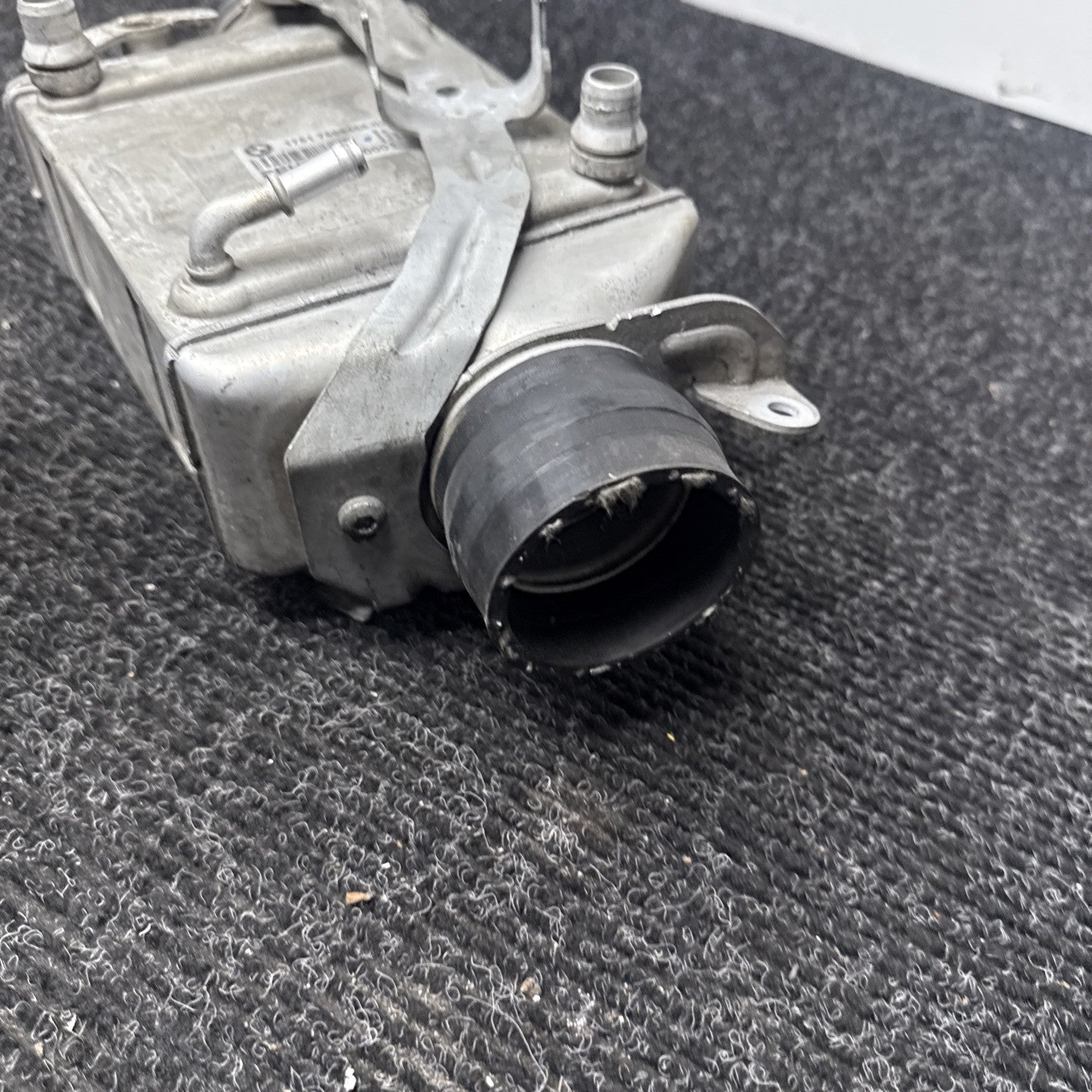 ☑️ 10-14 BMW E70 E71 X5M X6M 4.4L S63 TURBO INTAKE INTERCOOLER DRIVER LEFT SIDE