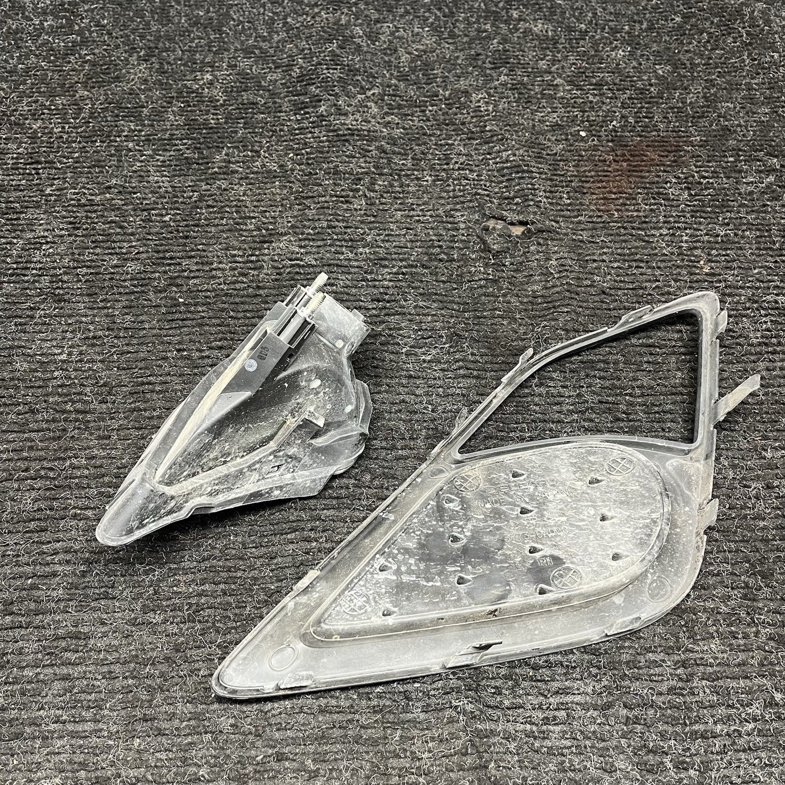 ☑️ 2013-2016 Scion FRS Right Passenger Turn Signal Lamp W/ Trim OEM