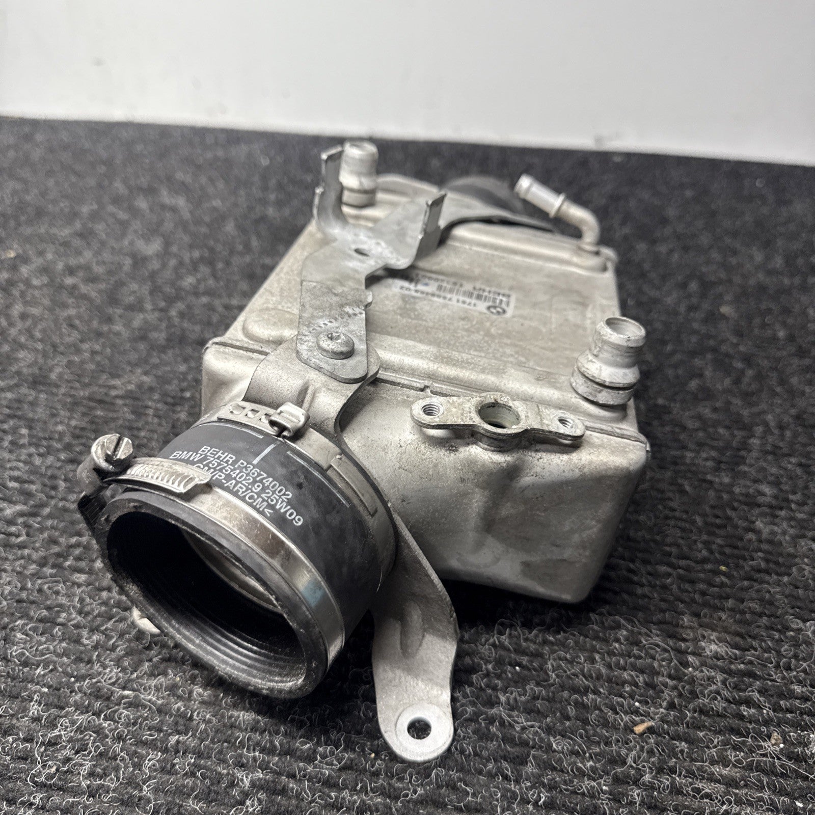 ☑️ 10-14 BMW E70 E71 X5M X6M 4.4L S63 TURBO INTAKE INTERCOOLER DRIVER LEFT SIDE