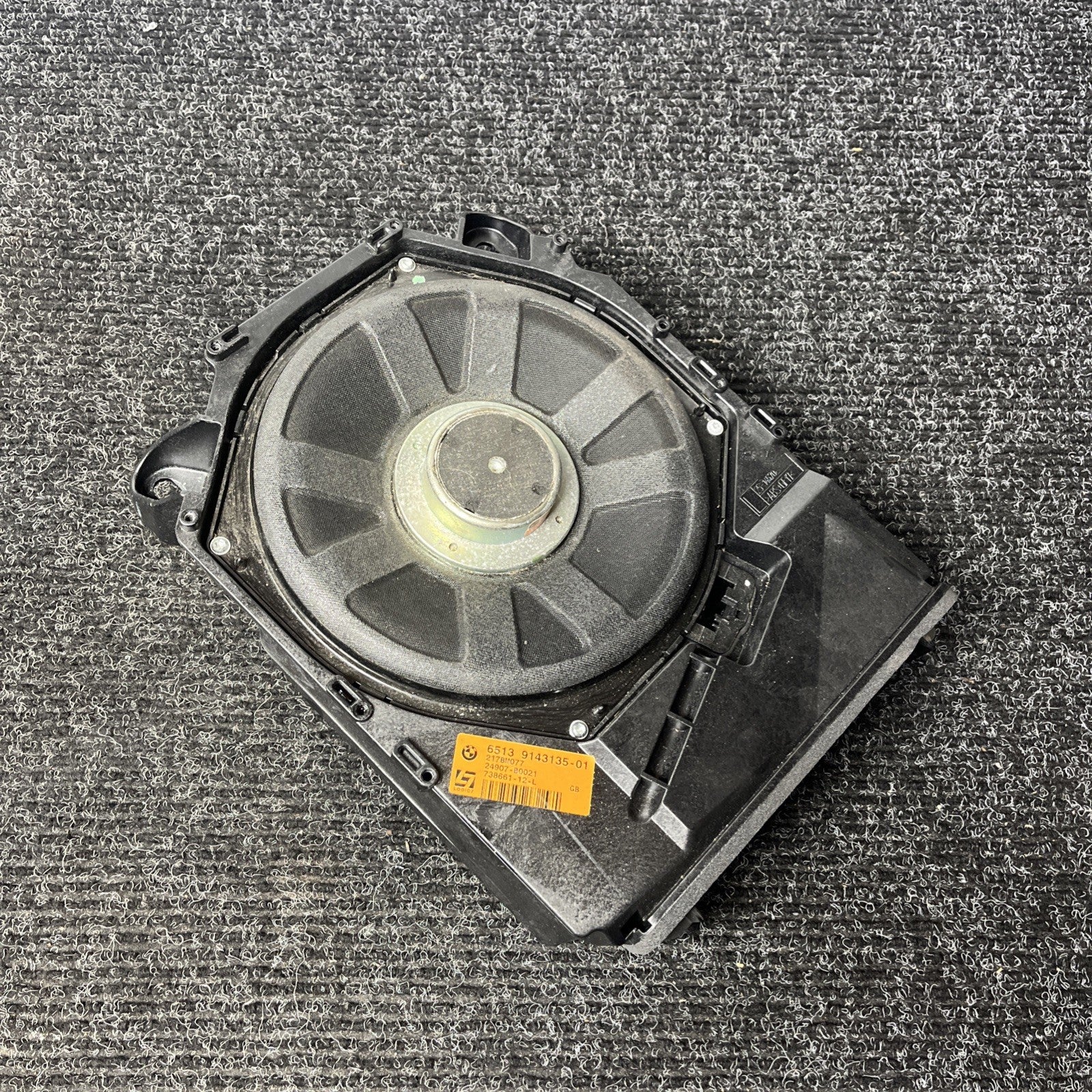 ☑️ OEM BMW E90 E92 E93 Left Bass Speaker Subwoofer Logic 7 Harman Kardon DSP L7