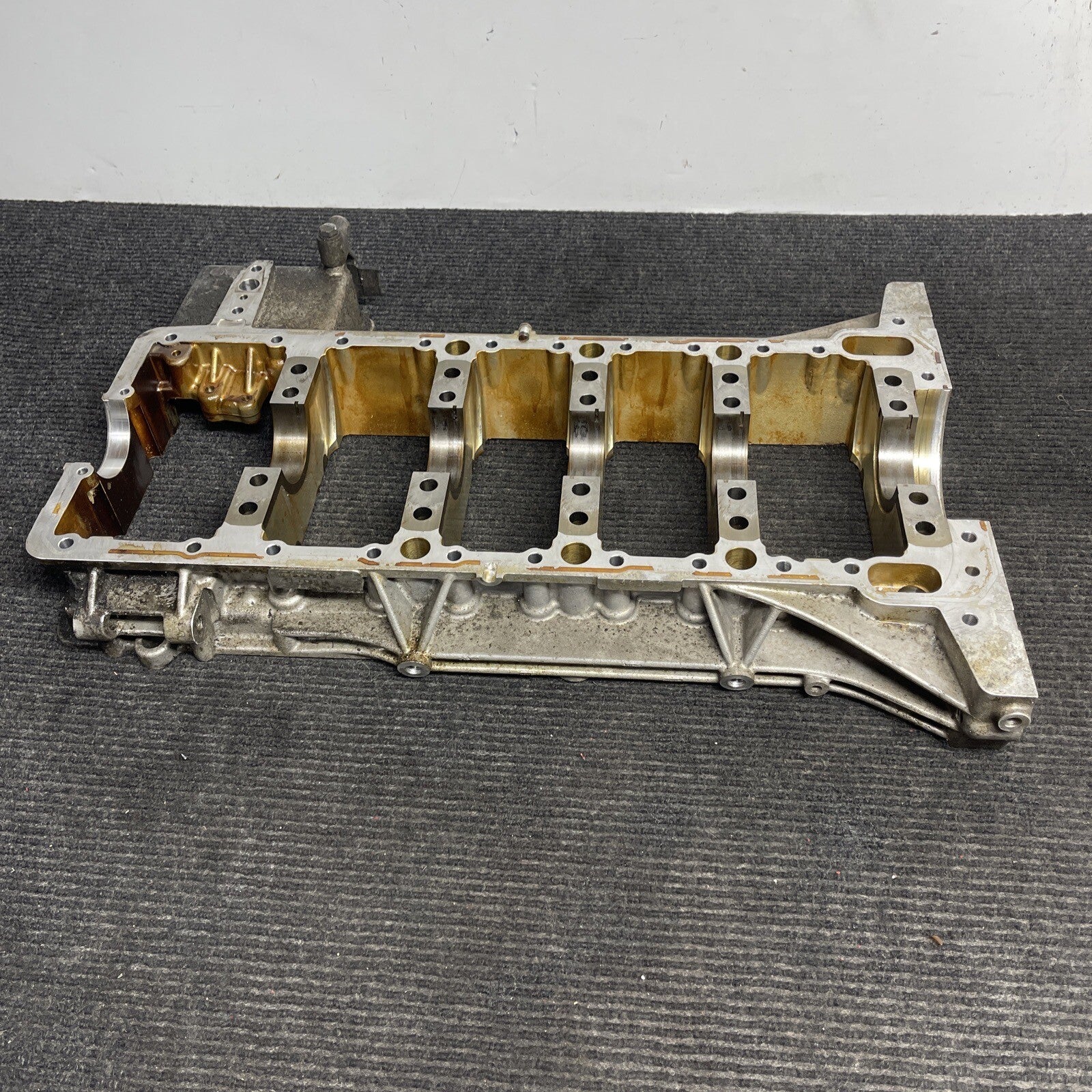 ☑️ 08-13 BMW E90 E92 E93 M3 LOWER BLOCK PLATE BOTTOM CRANK HOUSING S65 ENGINE