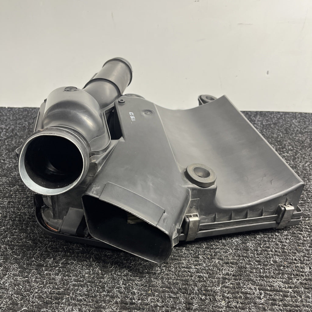 ☑️ 07-13 OEM BMW E82 E88 E90 E92 E93 335 N54 AirBox Air Box Filter Housing