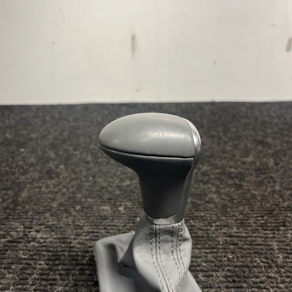 ☑️ Automatic Transmission Gear Shift Shifter Lever Knob GRAY OEM 11-12 Audi A7