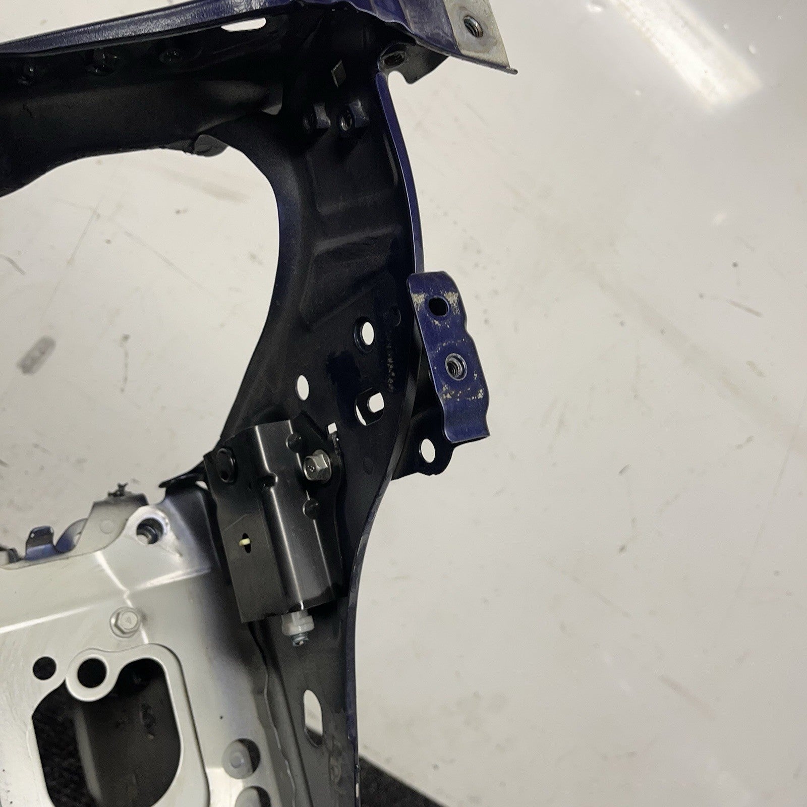 ☑️ 13-20 Scion FRS BRZ 86 Front Right RH Passenger Frame Rail Support OEM Cut