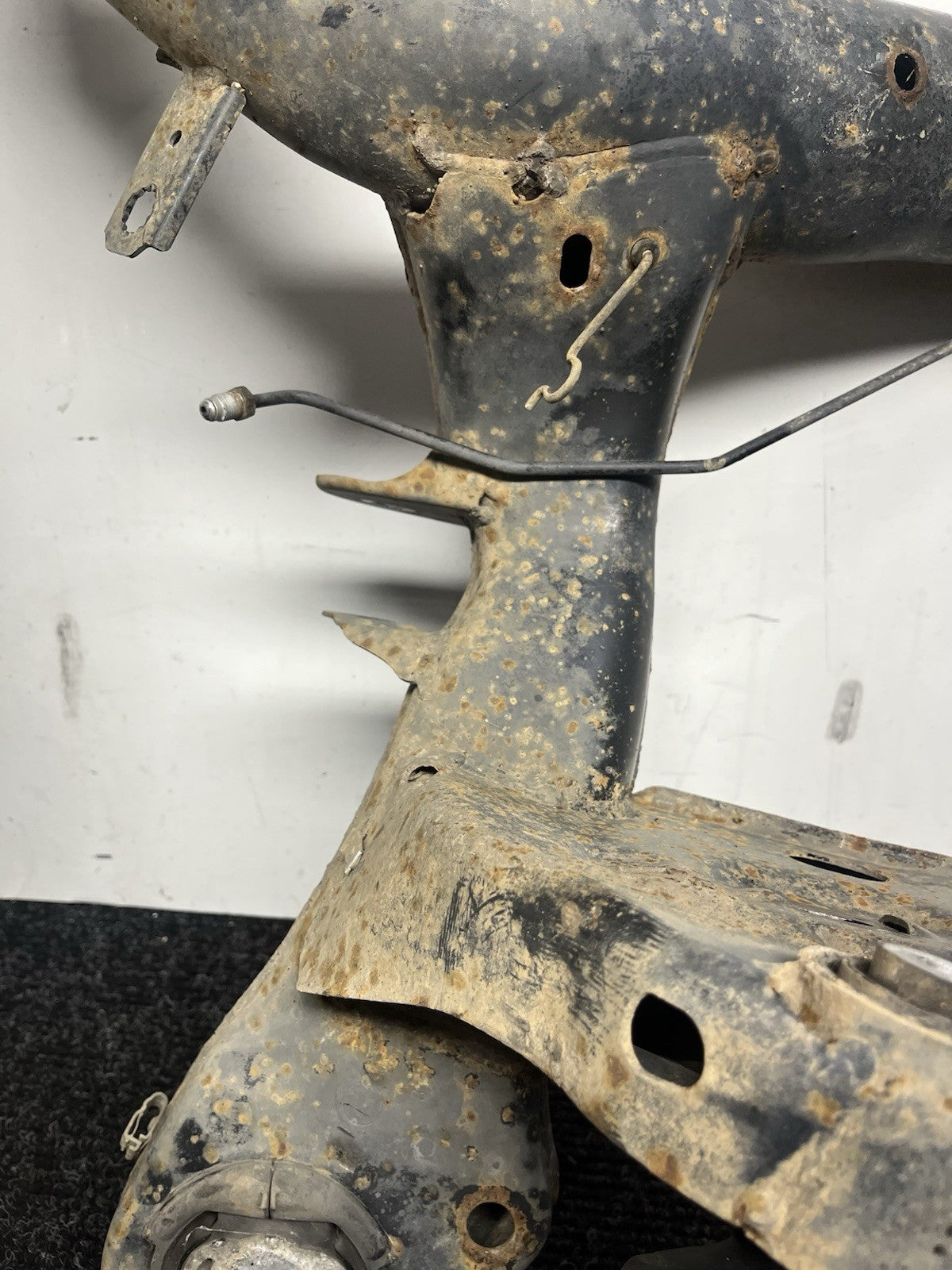 ☑️ 03-13 BMW E90 E92 E93 335I Rear Axle Subframe Crossmember Cradle Carrier OEM