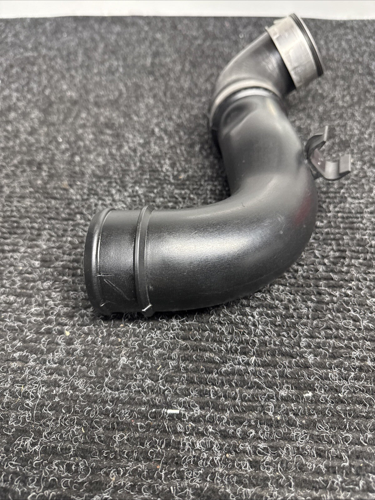 ☑️ 07-13 Bmw E90 135 335 Left Side Intercooler Charge Pipe Intake Pipe Tube Oem