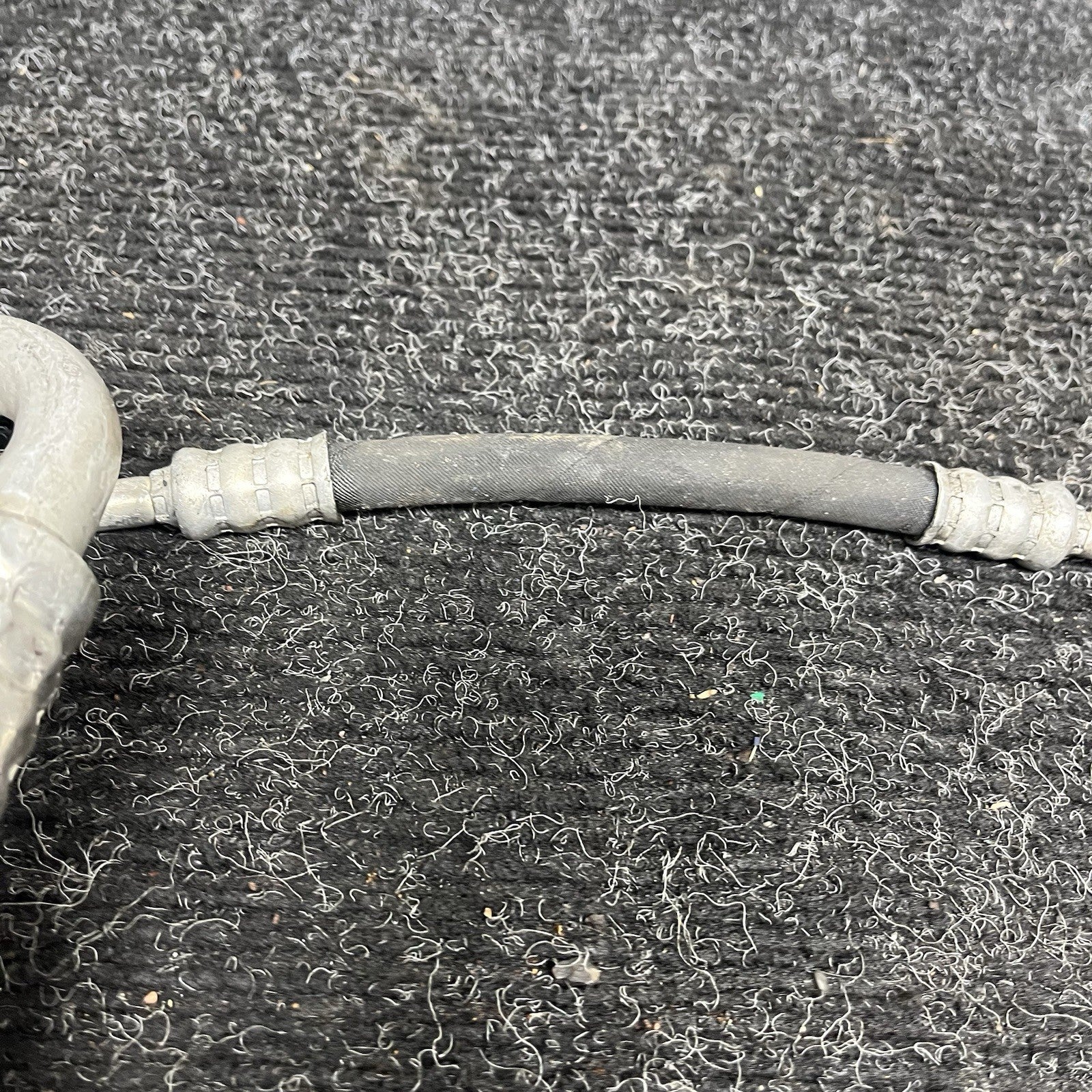 ☑️BMW E88 E82 E90 E92 E93 135 335 AC Compressor Evaporator Suction Pipe Hose OEM