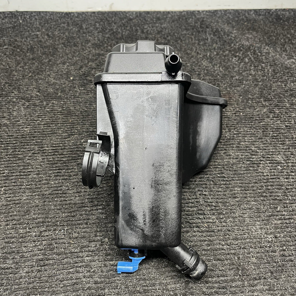 ☑️ 09-11 BMW E90 335d 3.0L Diesel Radiator Expansion Coolant Recovery Bottle OEM