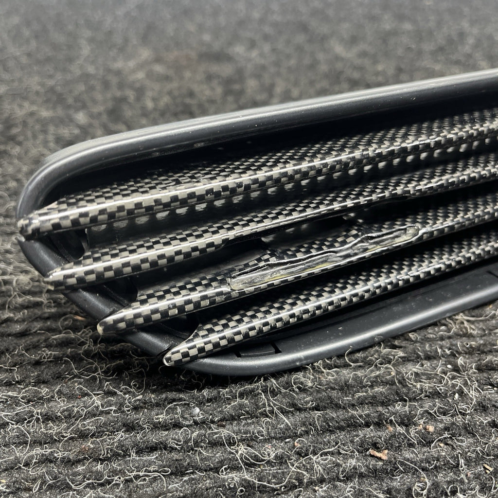 ☑️ 01-06 BMW E46 M3 Right & Left Set Fender Molding Grill Vent Trim Set