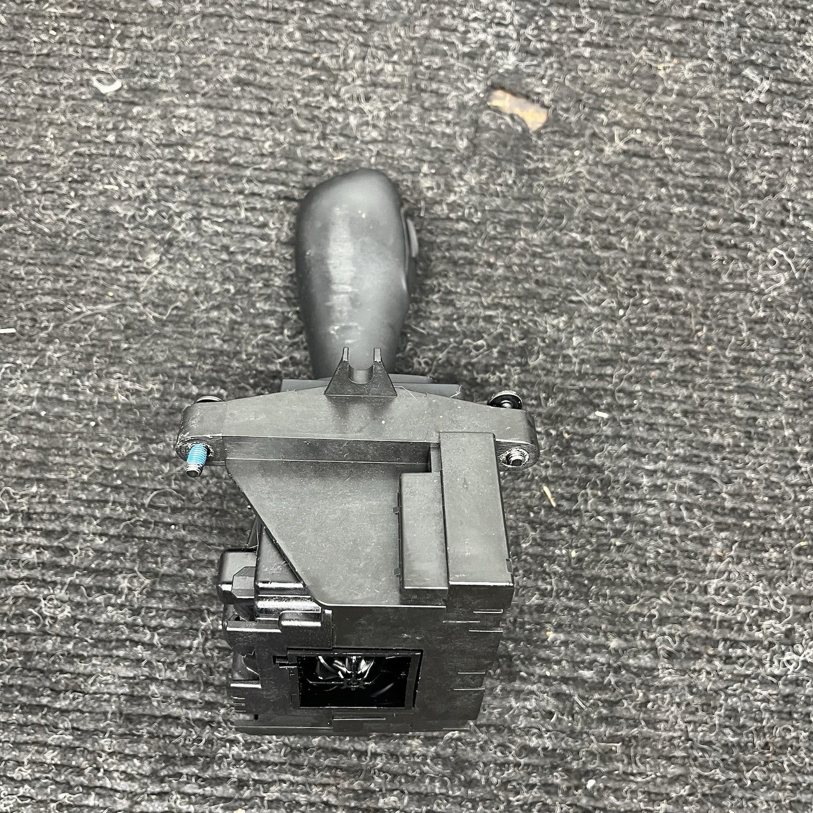 ☑️ 2011 BMW X3 Automatic Gear Shifter Lever Assembly OEM 9253077