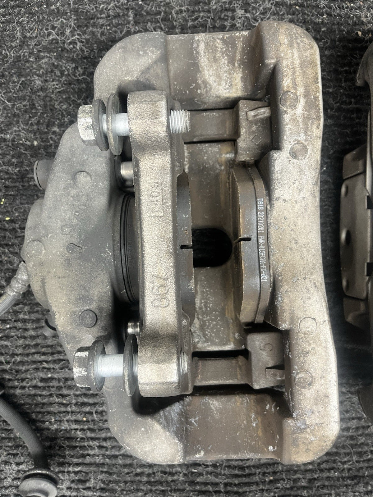 ☑️ 06-11 E90 E91 E92 E93 E84 335 Z4 BMW 335i Front Brake Caliper Set OEM