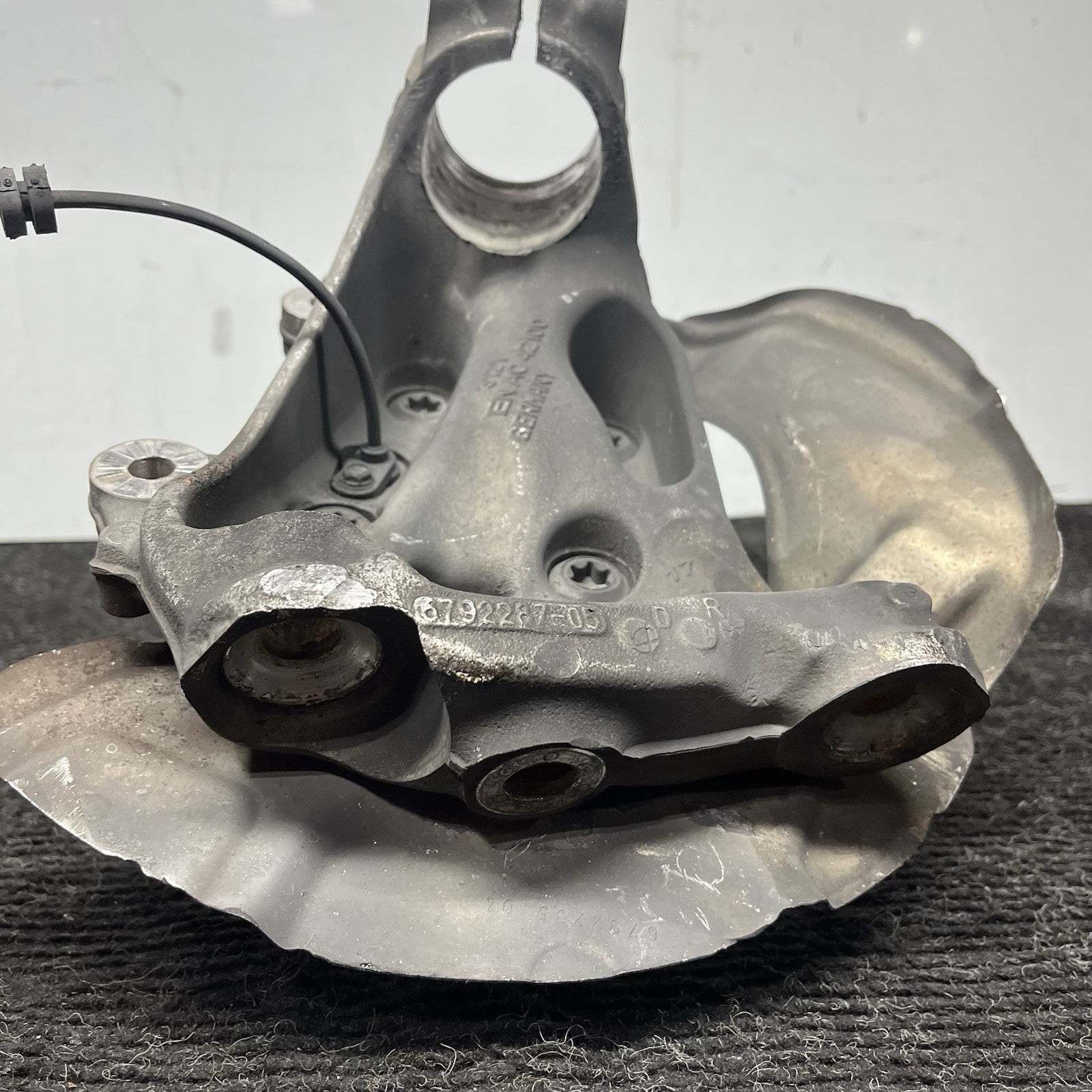 ☑️ 2012-2016 BMW 328I F30 RWD FRONT DRIVER SIDE WHEEL HUB SPINDLE KNUCKLE OEM