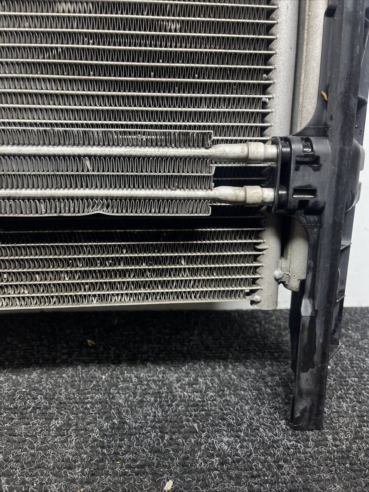 ☑️ 07-13 BMW E92 N54 335i RADIATOR A/T TRANSMISSION OIL COOLER W CONDENSER OEM