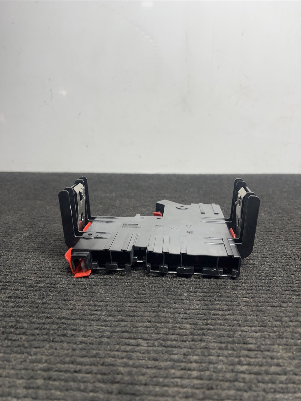 ☑️ BMW F10 F06 F12 F13 F01 F02 POSITIVE BATTERY TERMINAL 9240490 OEM