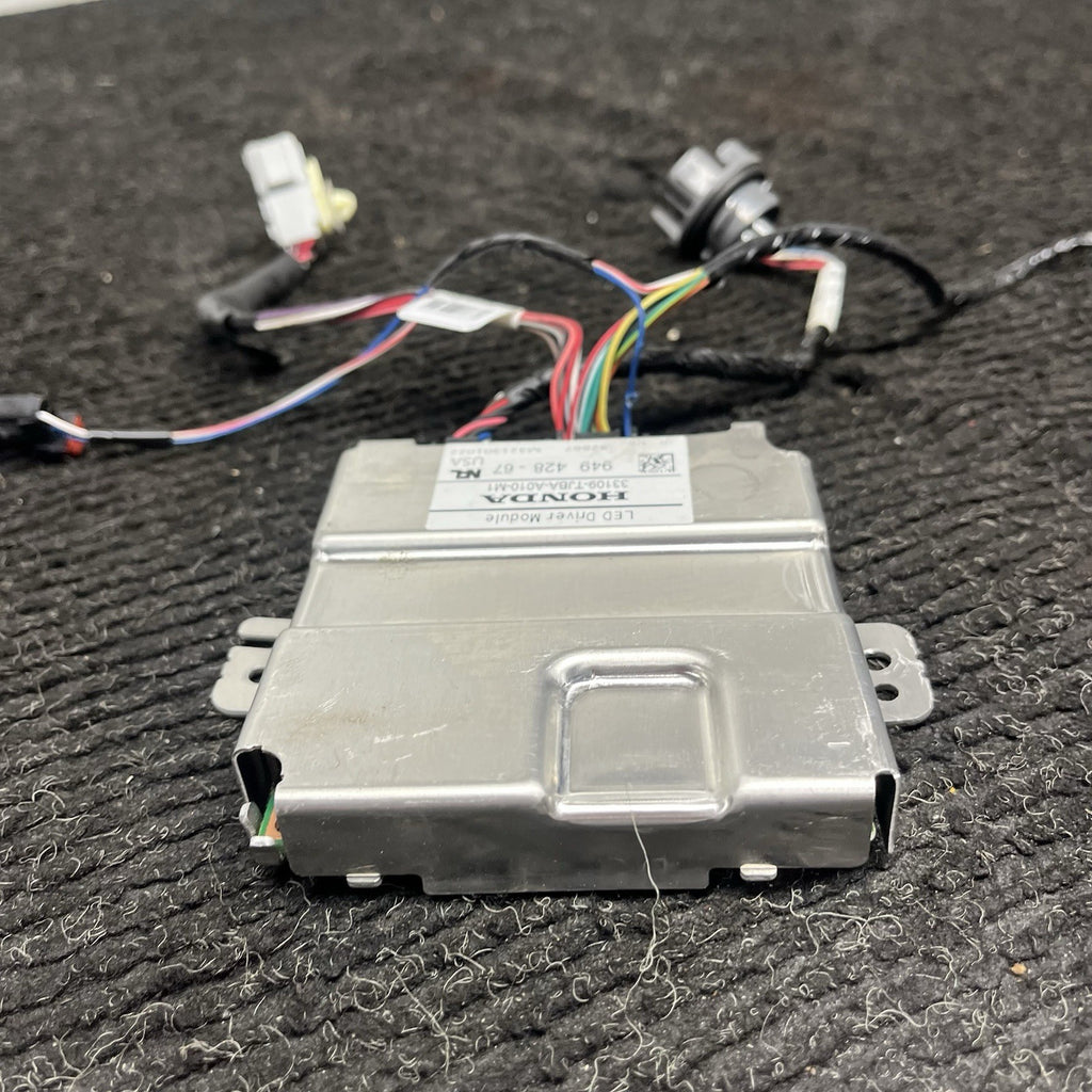☑️ OEM 2019-21 Acura RDX LED Headlight Driver Computer Module 33109-TJBA-A010-M1