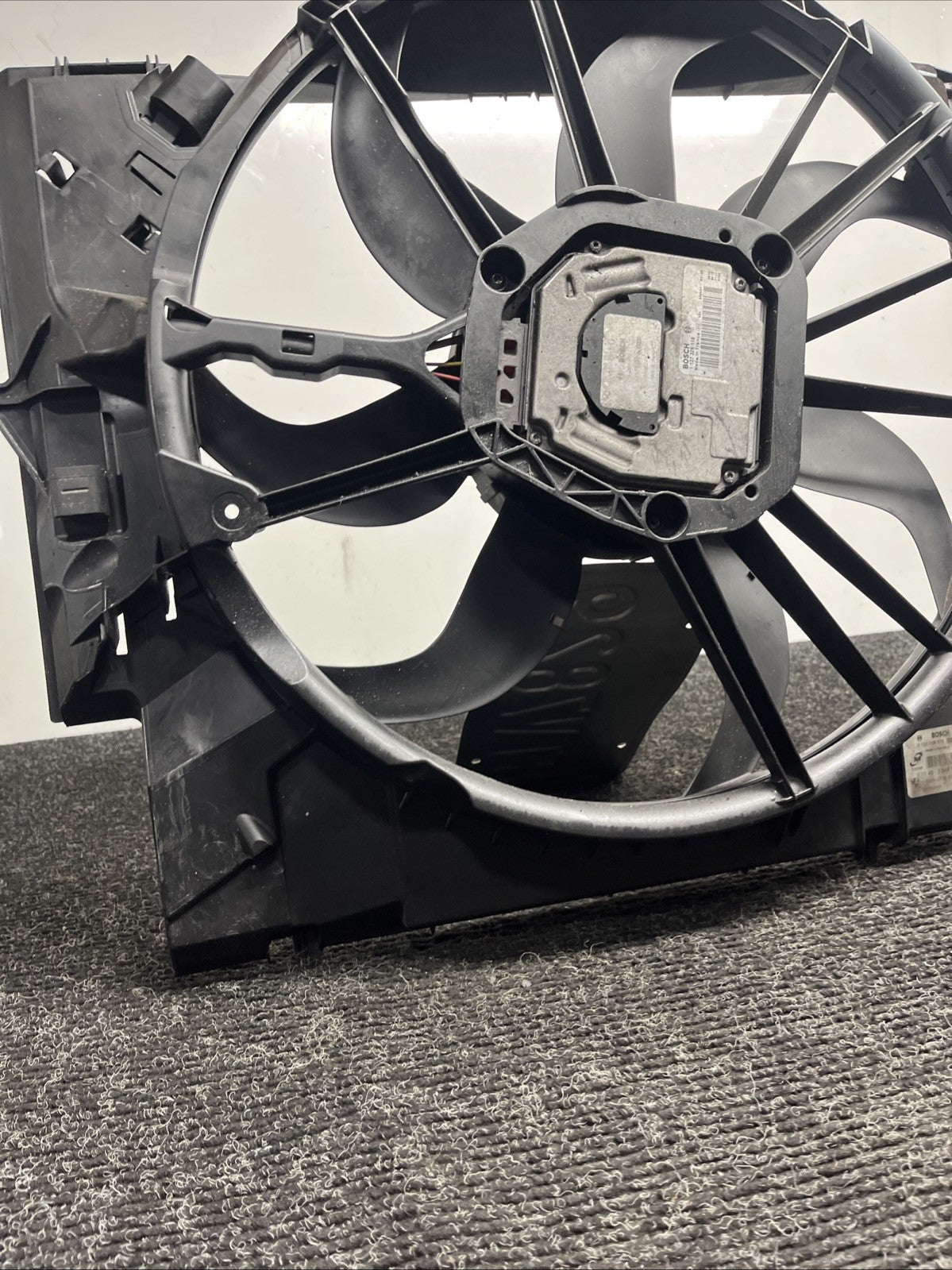 ☑️ 07-13 OEM BMW E88 E90 E92 N54 N55 Engine Radiator Cooling Auxiliary Fan 600W