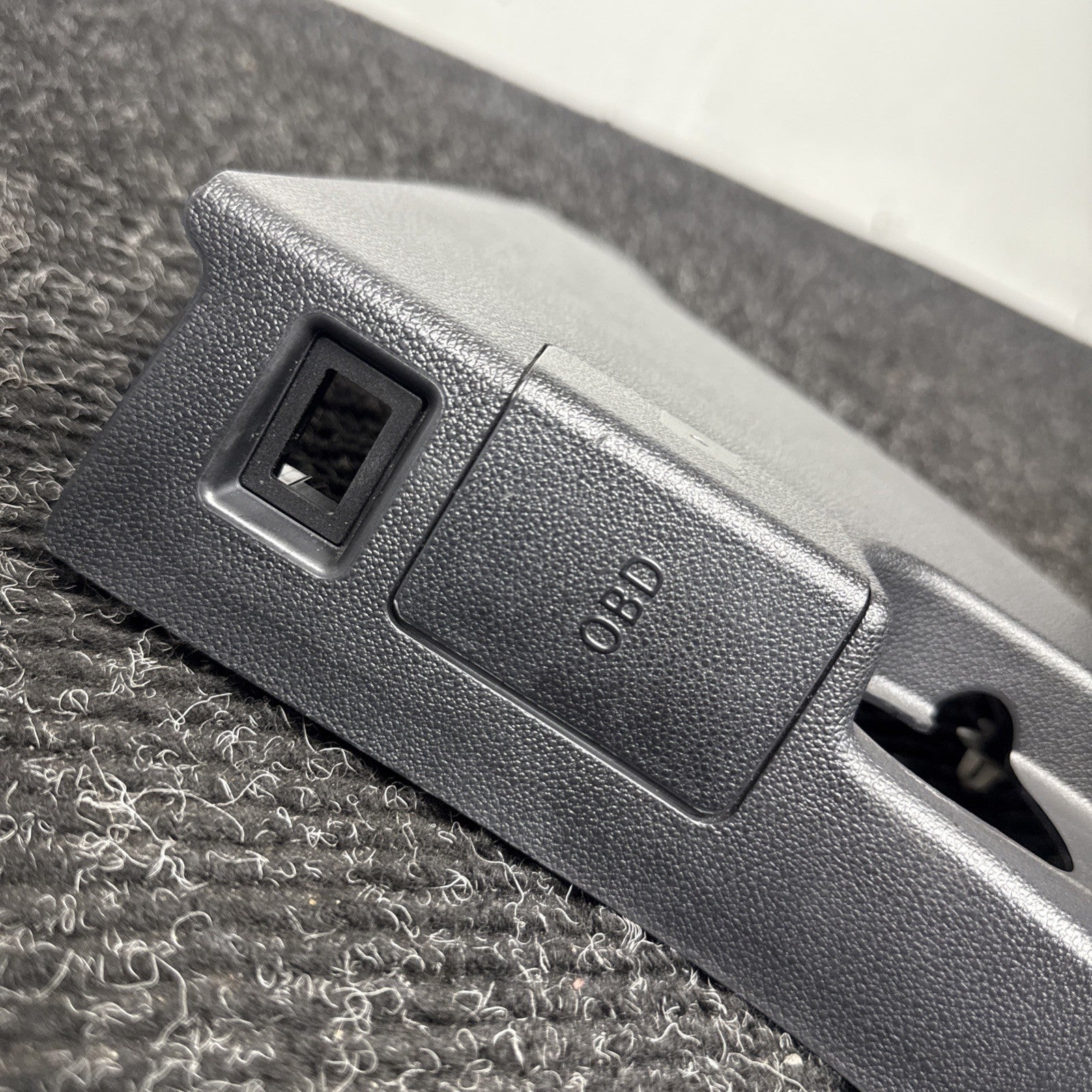☑️ BMW OEM E90 E91 E92 LEFT SIDE LOWER HOOD OPENER PLASTIC PANEL TRIM OBD PORT