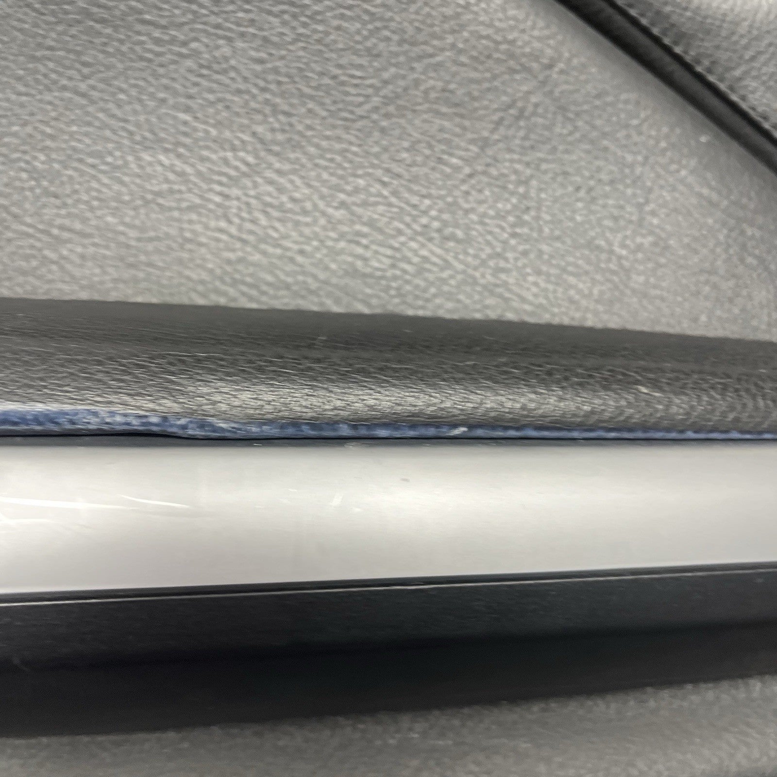 ☑️02-06 BMW E46 COUPE CONVERTIBLE PASSENGER RIGHT SIDE DOOR PANEL CARD BLACK OEM
